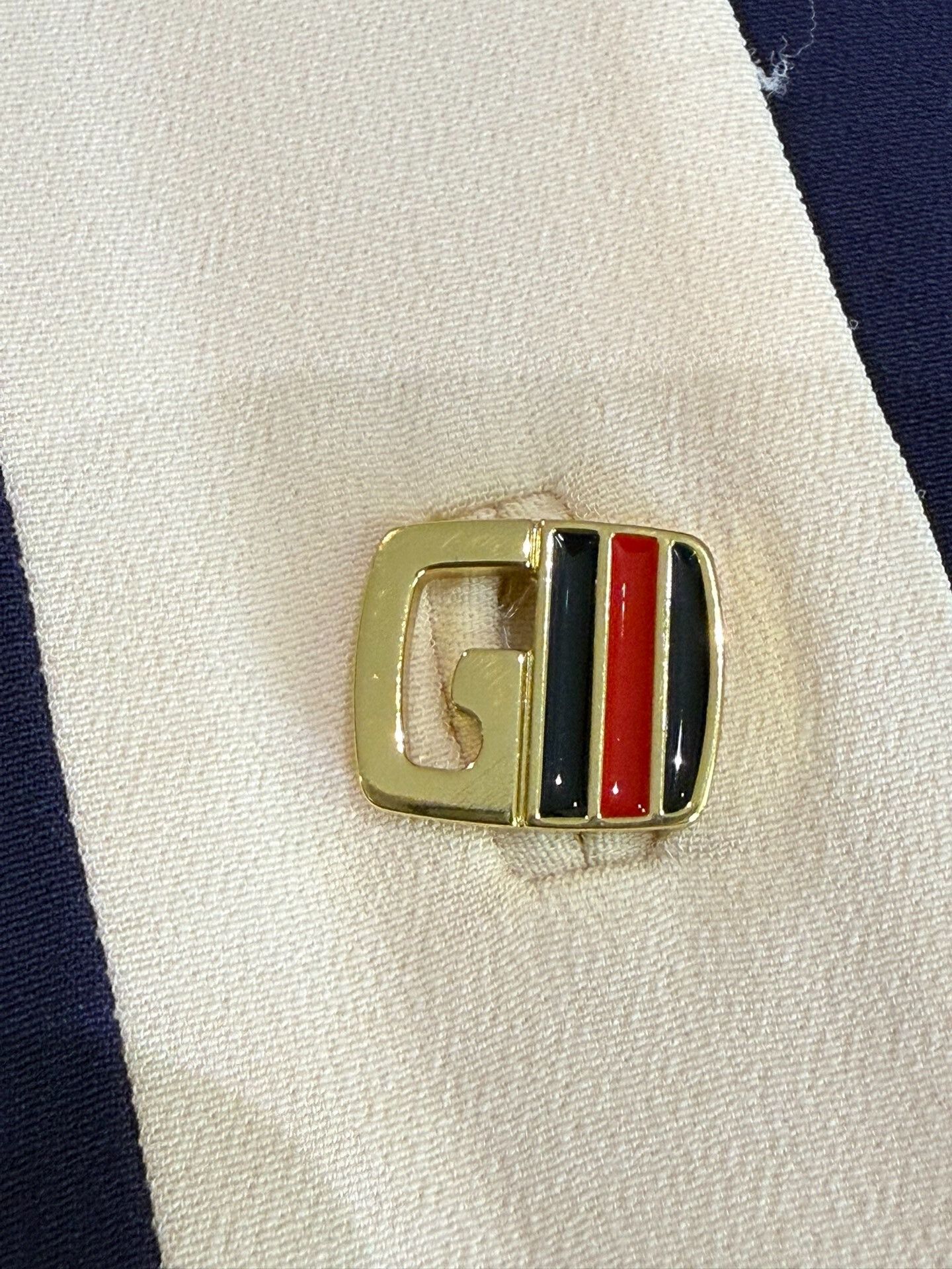 Gucci Gucci Colorblock Logo Button Vest Size IT 38 Size XS / US 0-2 / IT 36-38 - 4 Thumbnail