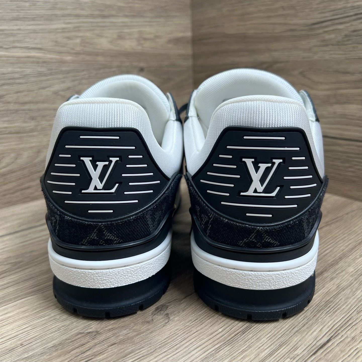 Louis Vuitton Louis Vuitton Training Denim Black Lowtop Sneakers 9 Men Size US 9 / EU 42 - 6 Thumbnail