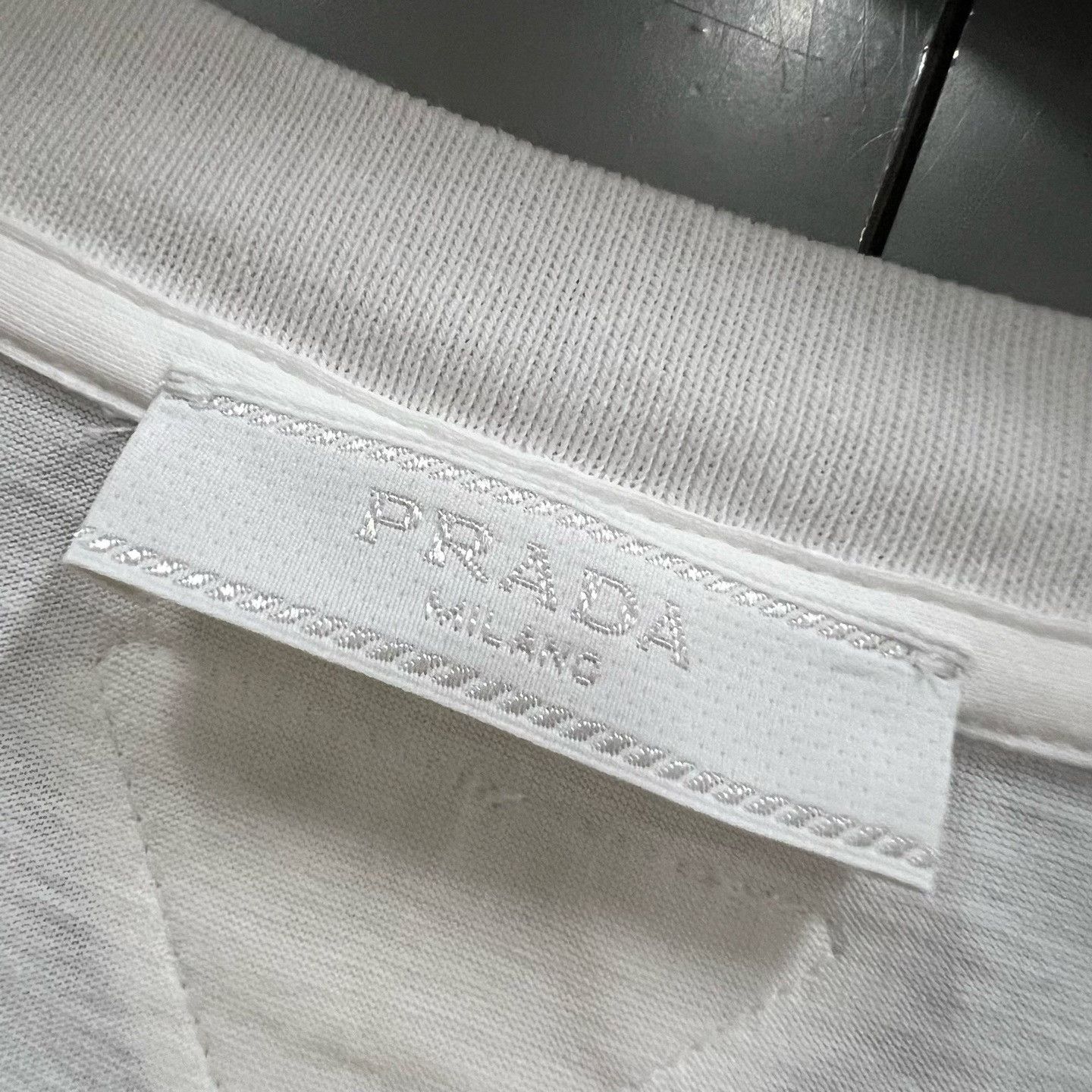 Prada Prada Printed White T-Shirt l Men Size US L / EU 52-54 / 3 - 2 Thumbnail