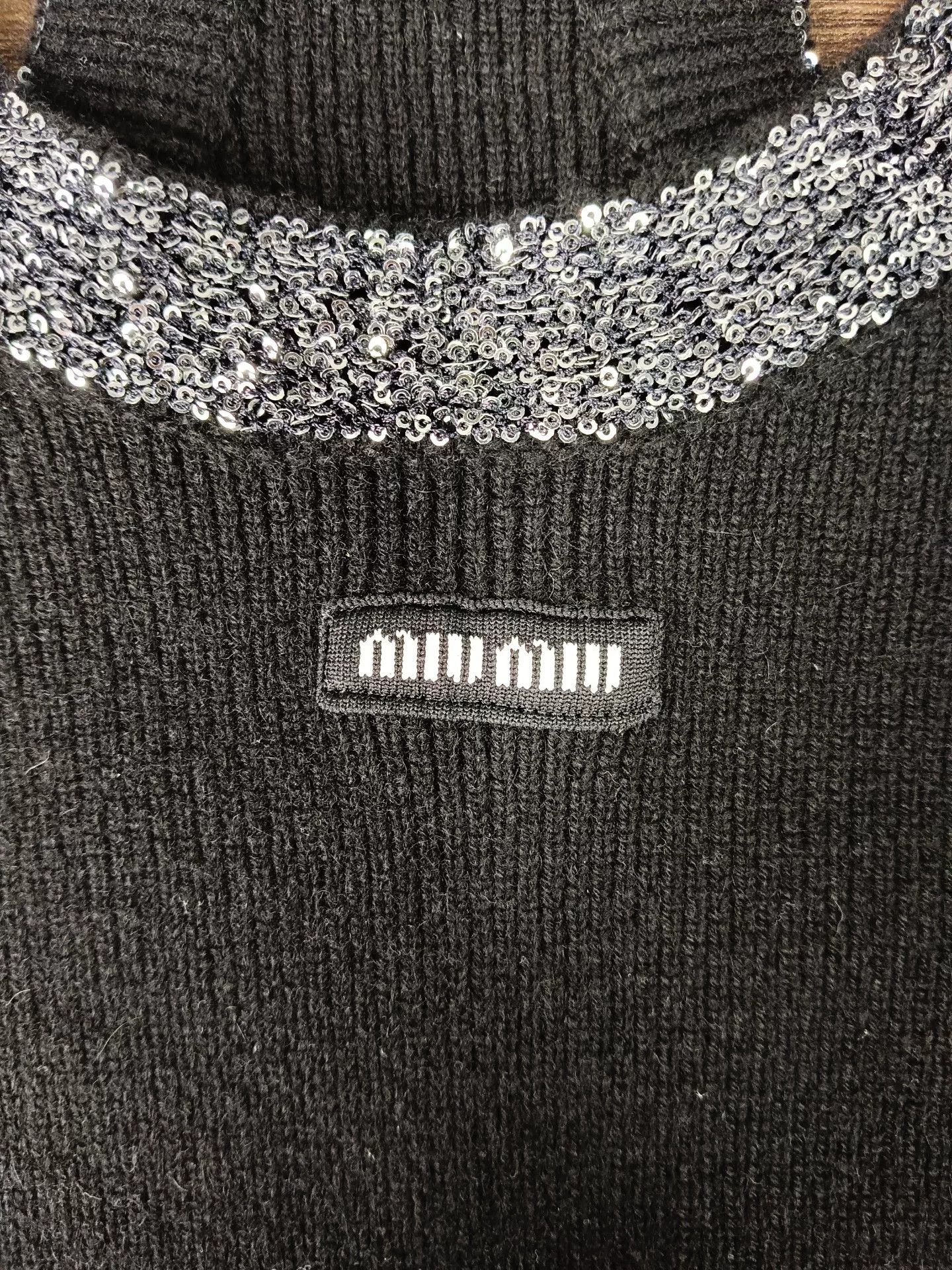 Miu Miu Miu Miu Sequin Trim Knit Crop Top Size 40 Size S / US 4 / IT 40 - 3 Thumbnail