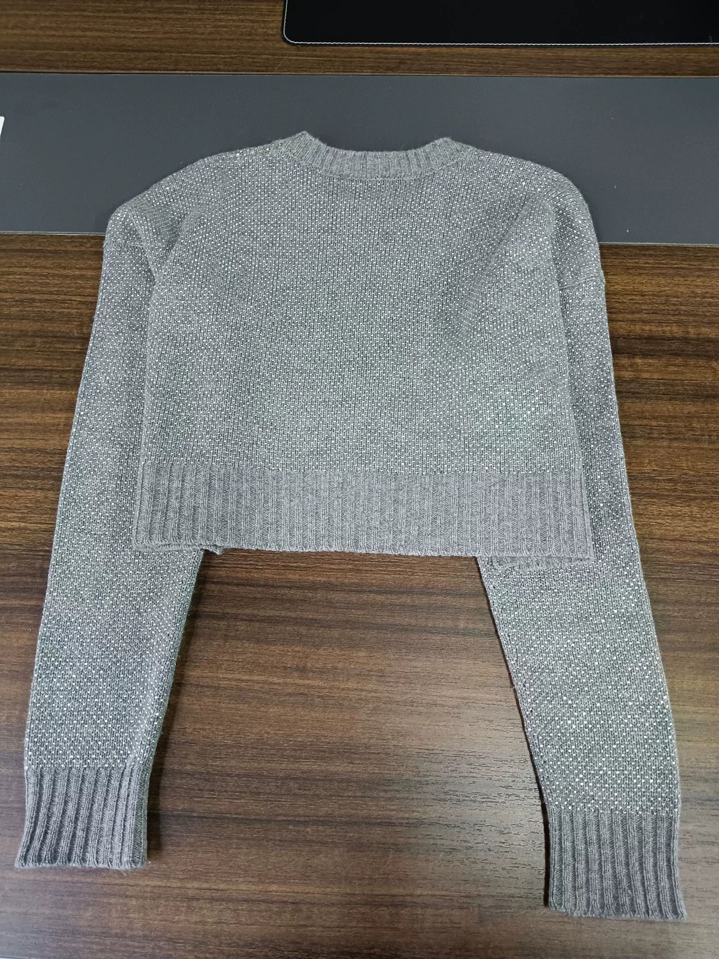 Prada Prada Beaded Knit Sweater Size 36 Size XS / US 0-2 / IT 36-38 - 5 Thumbnail