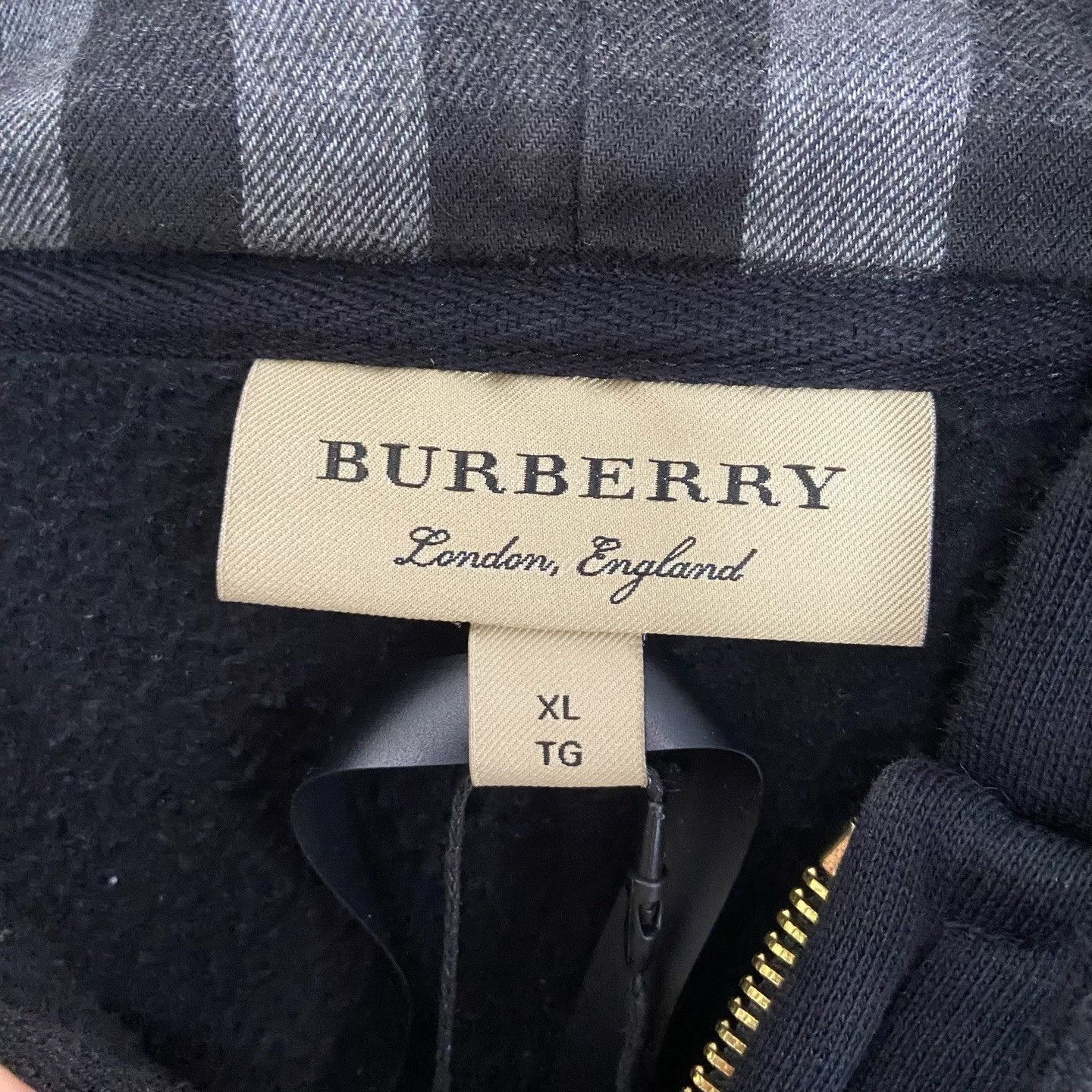 Burberry Burberry Embroidered Light Jacket xl Men Size US XL / EU 56 / 4 - 3 Thumbnail