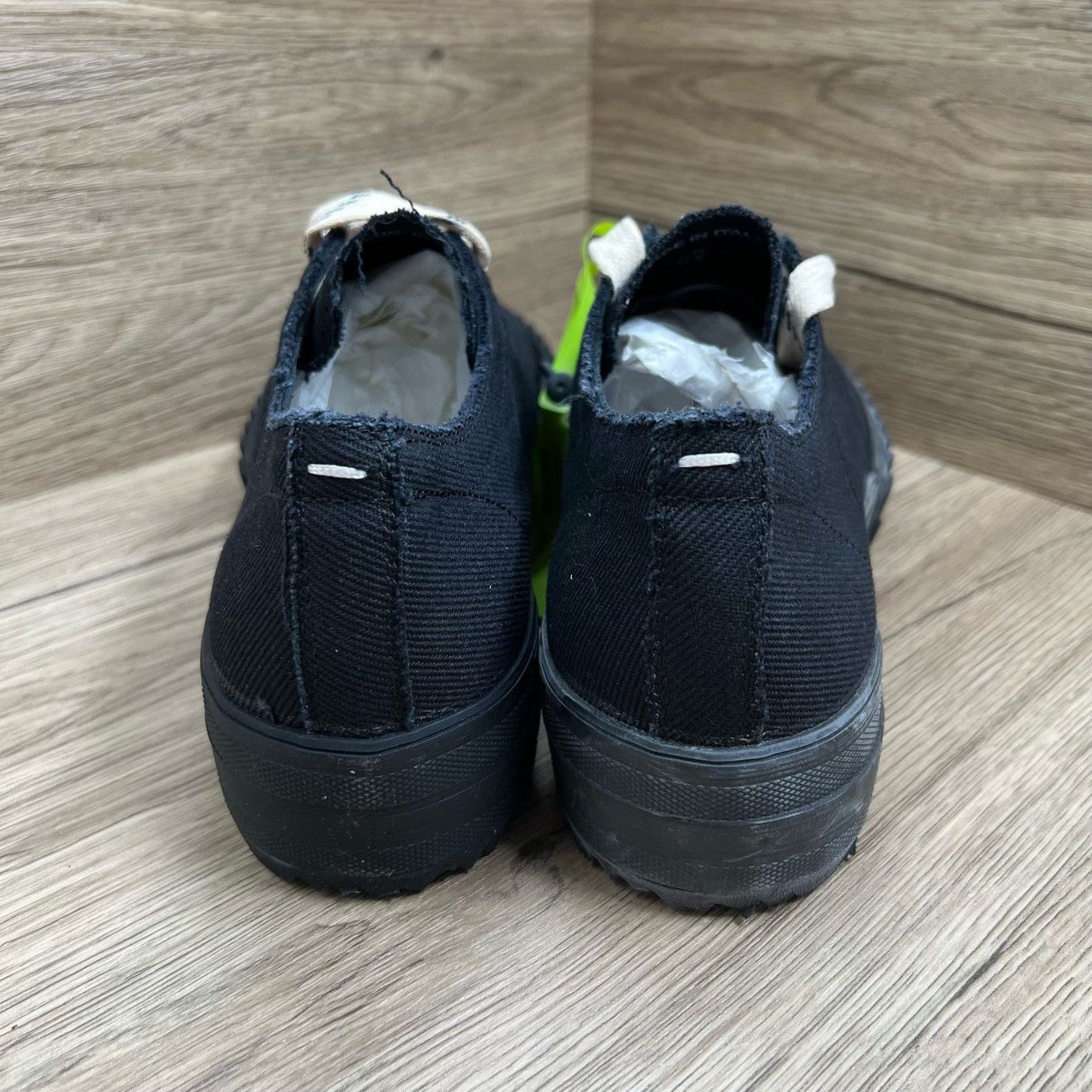 Maison Margiela Maison Margiela Canvas Black Lowtop Sneakers 9 Men Size US 9 / EU 42 - 4 Thumbnail