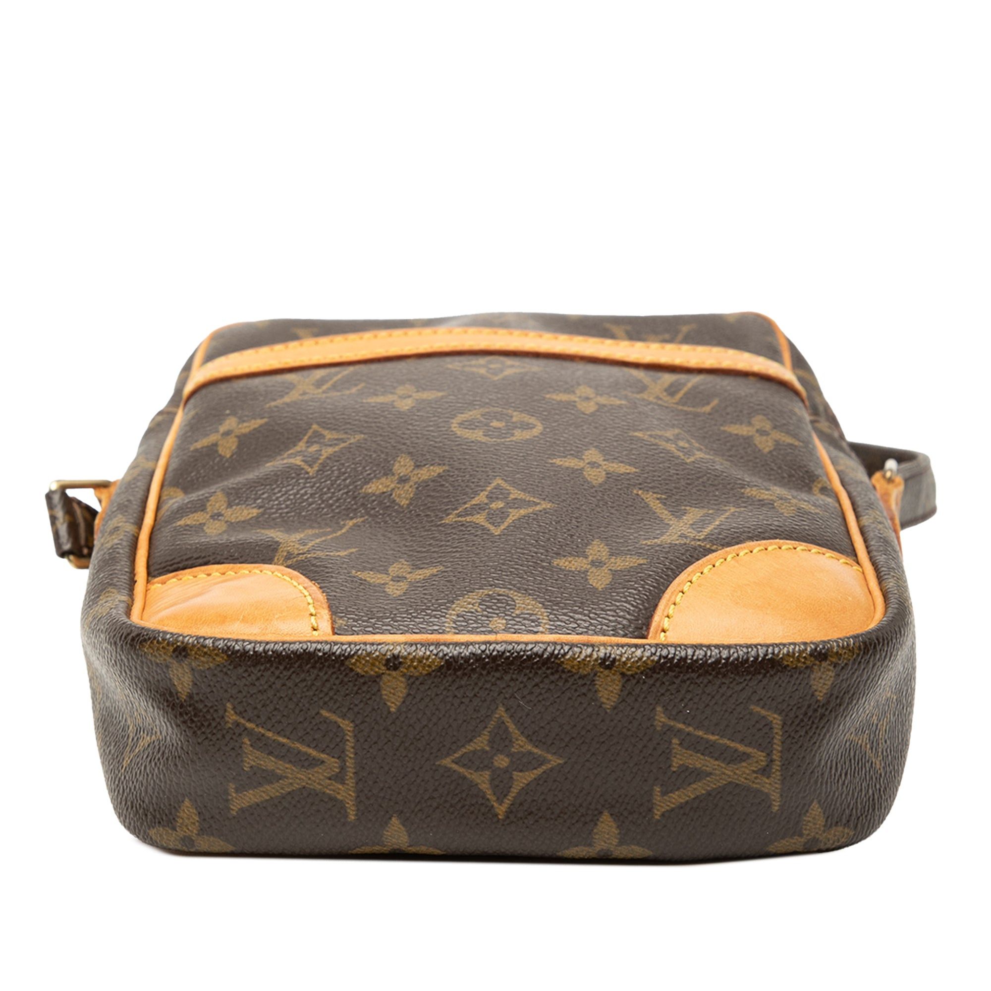 Louis Vuitton Monogram Danube Size ONE SIZE - 3 Thumbnail