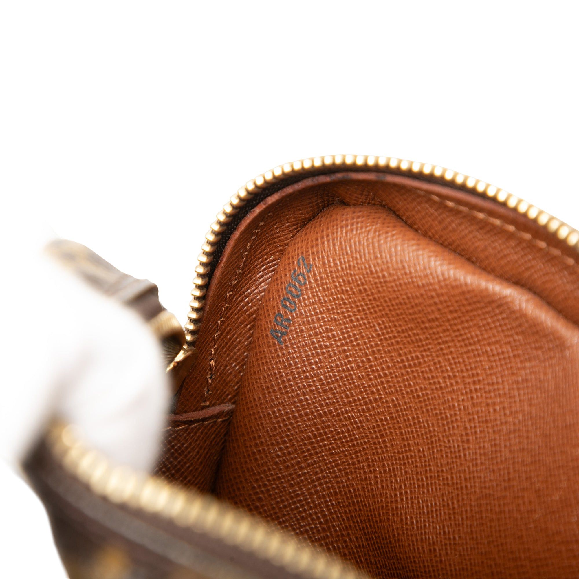 Louis Vuitton Monogram Amazone Size ONE SIZE - 7 Thumbnail