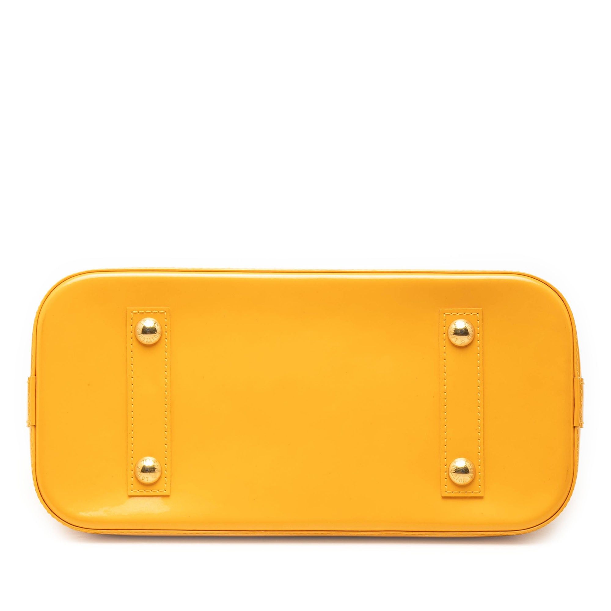 Louis Vuitton Monogram Vernis Alma PM Size ONE SIZE - 3 Thumbnail