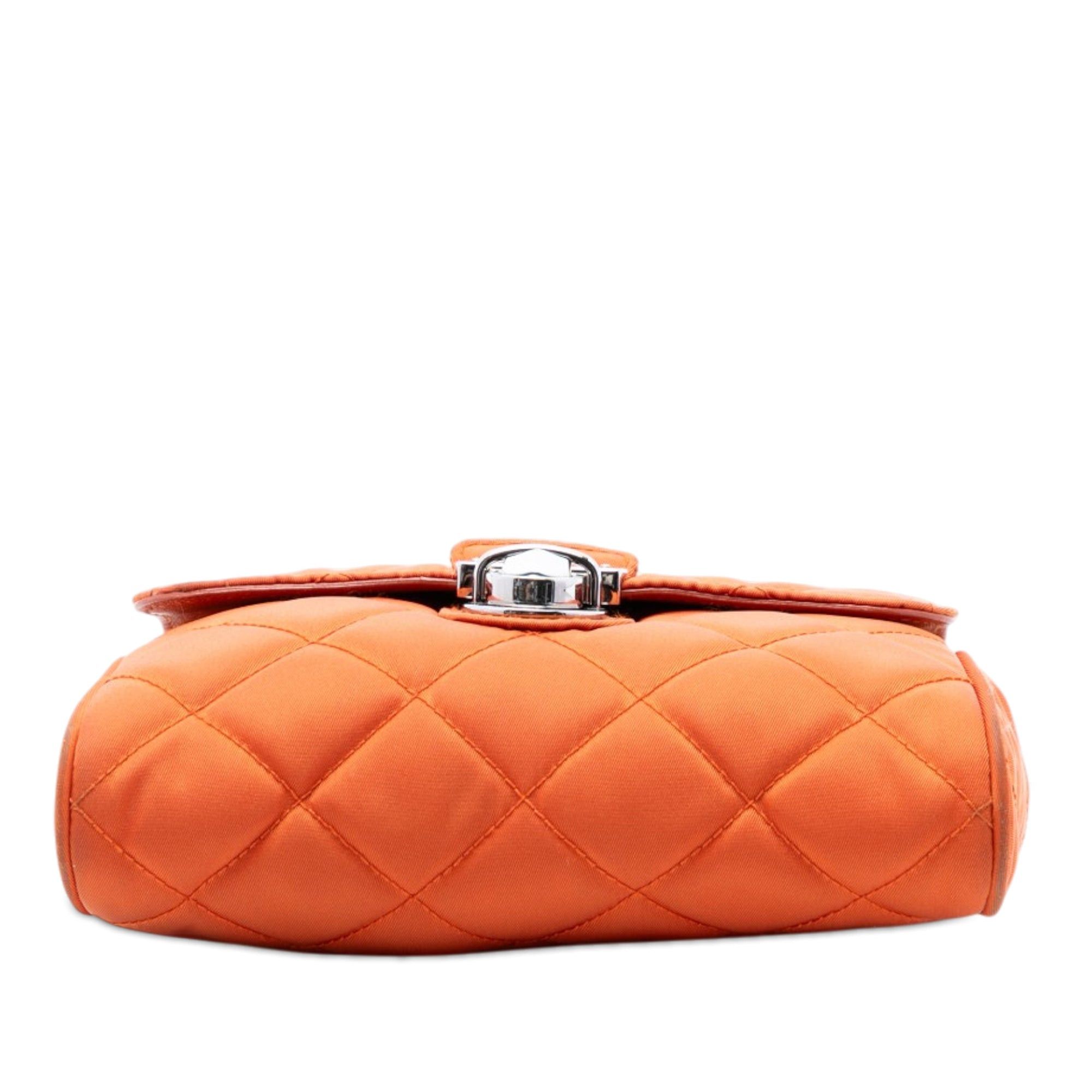 Prada Impuntu Tessuto Chain Crossbody Size ONE SIZE - 3 Thumbnail