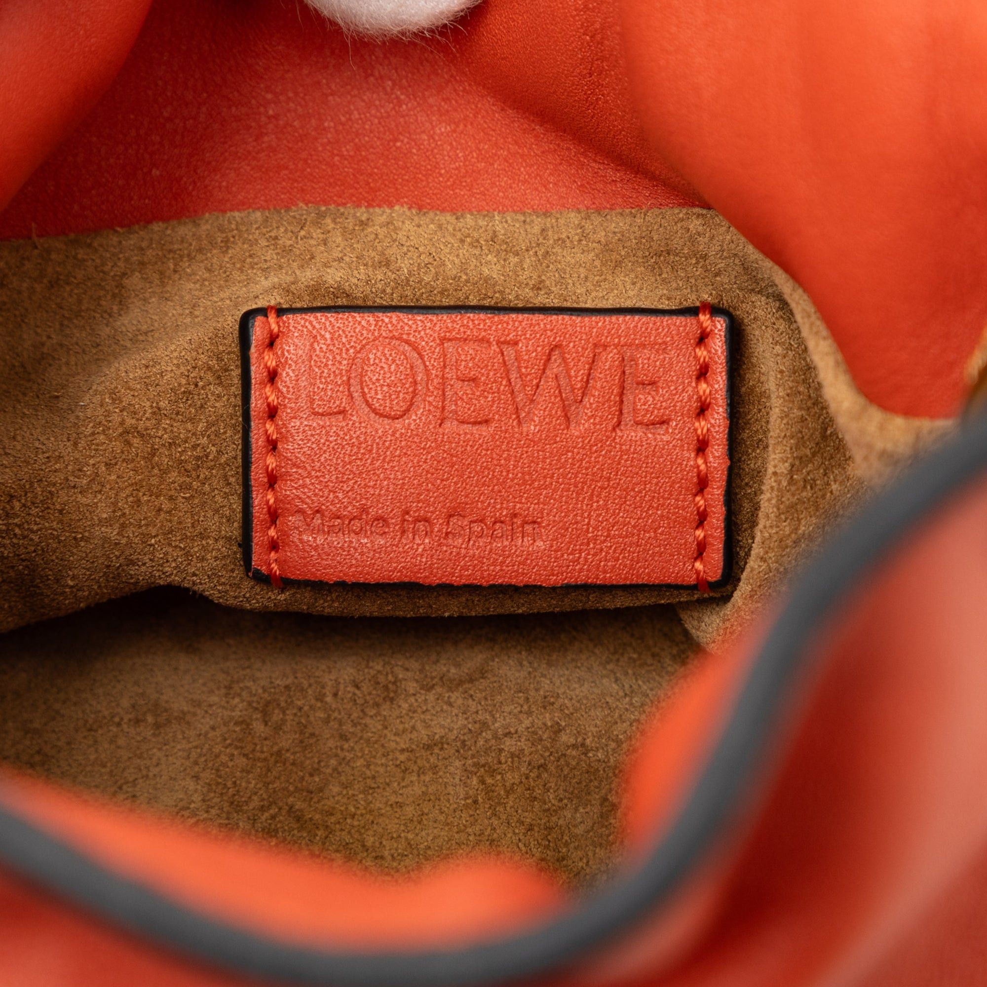 Loewe Nano Leather Flamenco Knot Chain Crossbody Size ONE SIZE - 5 Thumbnail