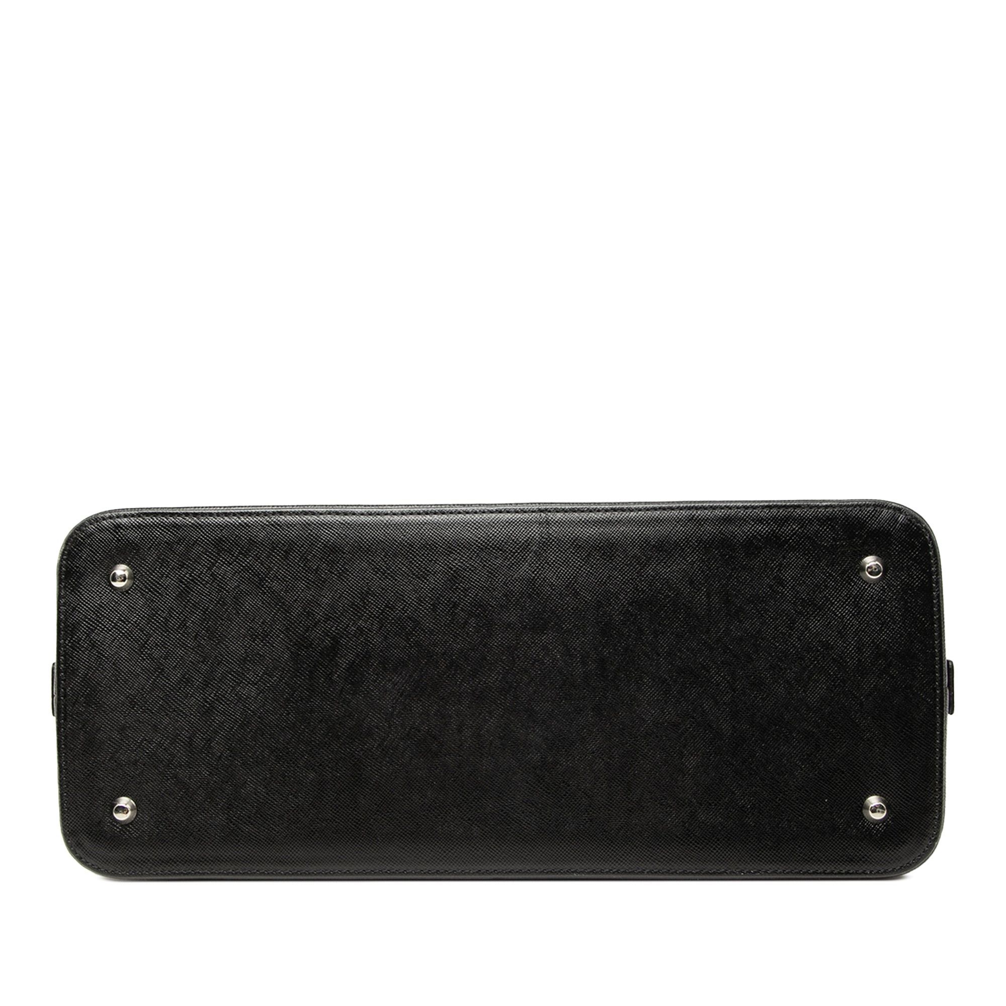 Burberry Leather Handbag Size ONE SIZE - 3 Thumbnail
