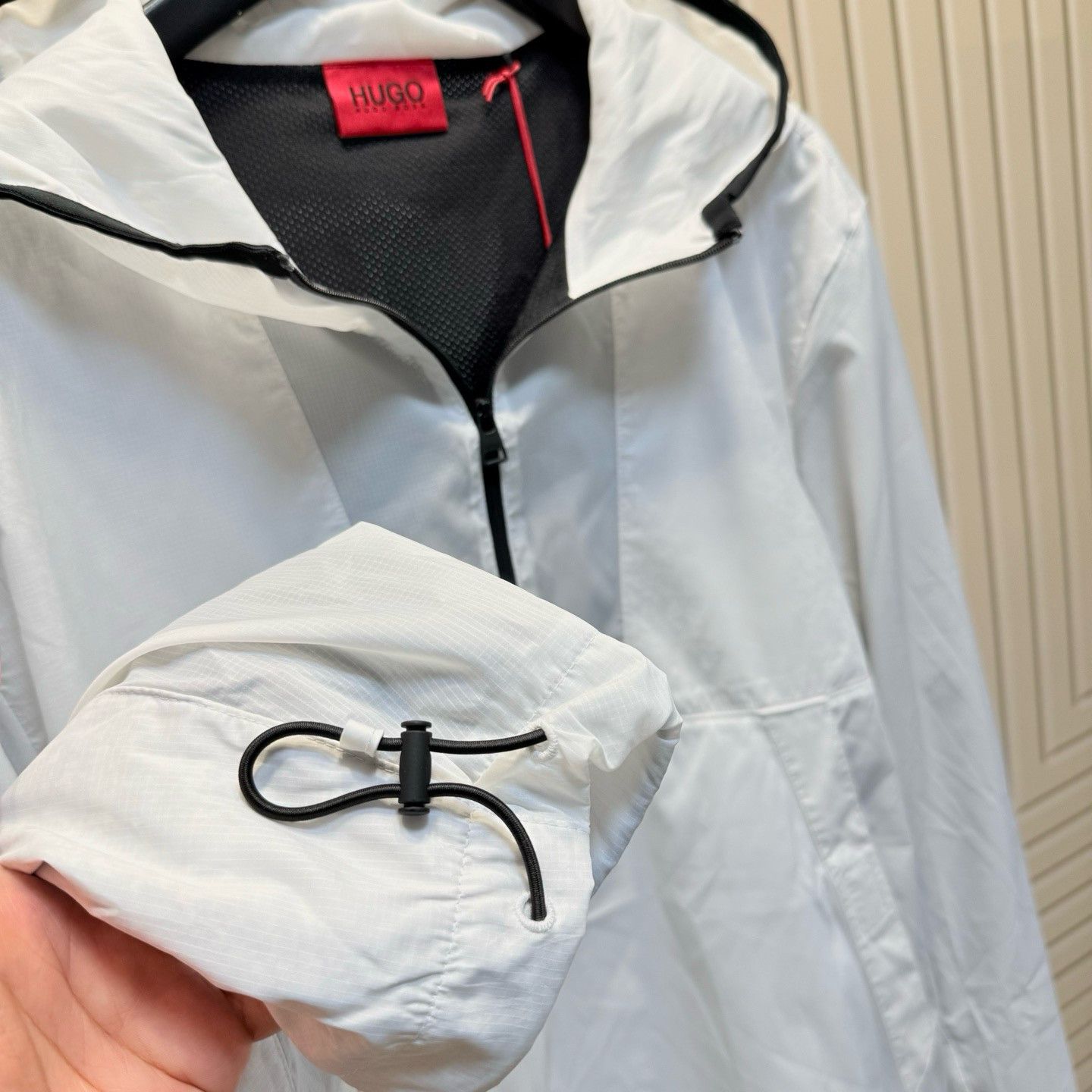 Hugo Boss HUGO BOSS White Logo Print Pullover Jacket Size M Size US M / EU 48-50 / 2 - 5 Thumbnail