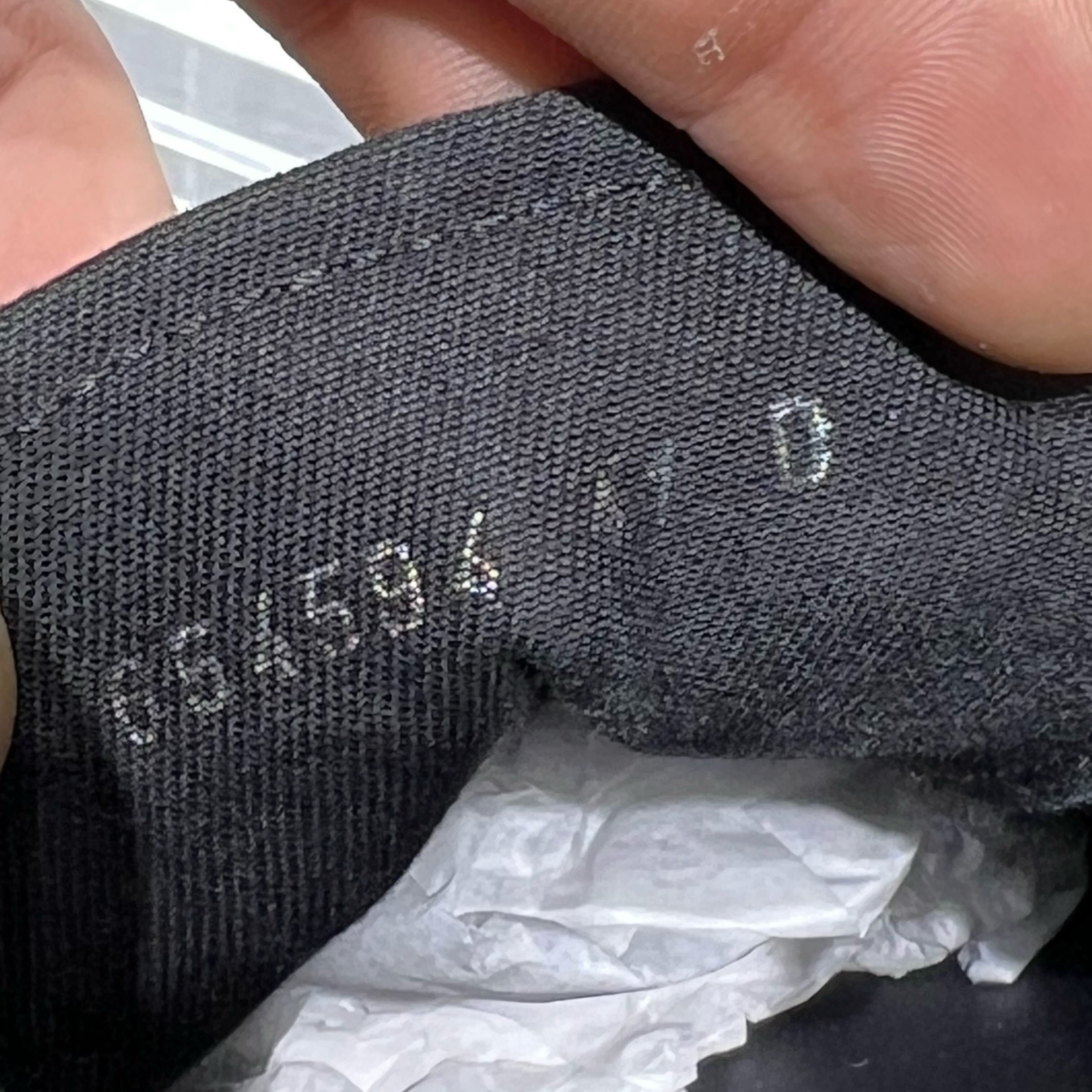 Alexander McQueen Alexander McQueen Canvas Logo Low-Top Sneakers 41 Size US 8 / EU 41 - 8 Thumbnail