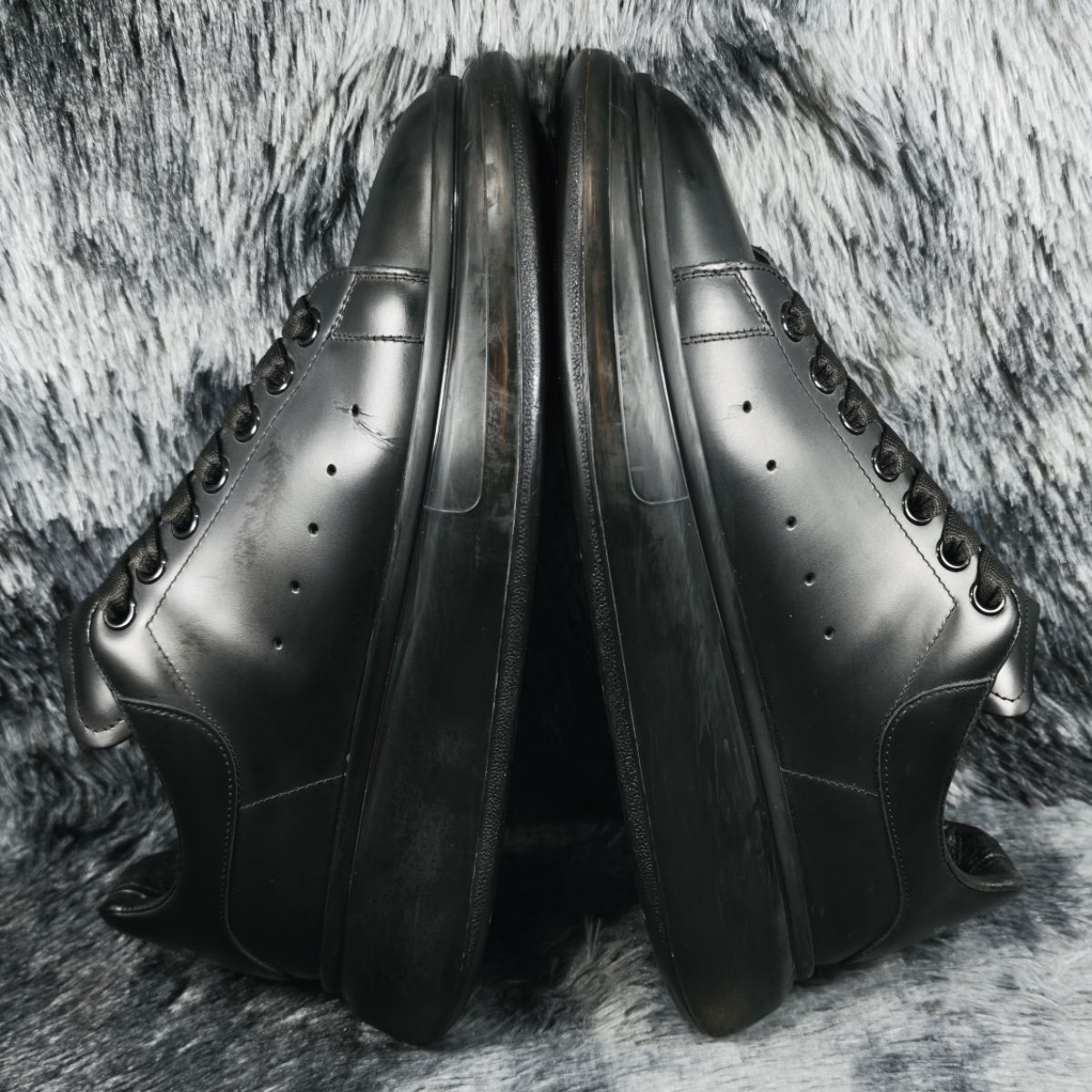 Alexander McQueen Alexander McQueen Black Oversized Sneakers 42 Size US 9 / EU 42 - 5 Thumbnail