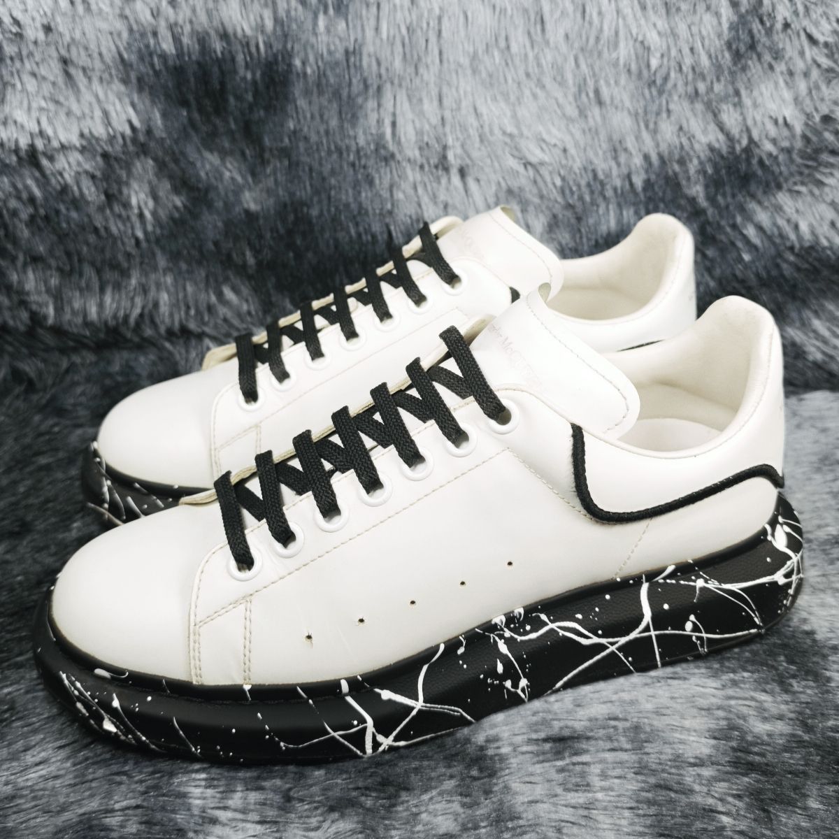 Alexander McQueen Alexander McQueen Paint Splatter Oversized Sneakers US 8 Size US 8 / EU 41 - 2 Thumbnail