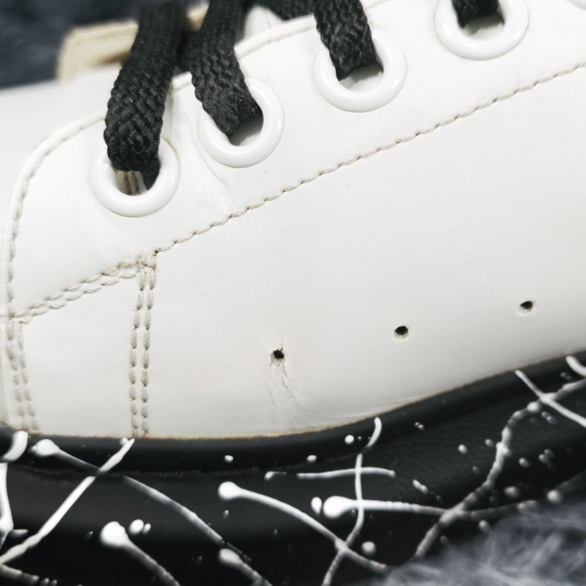 Alexander McQueen Alexander McQueen Paint Splatter Oversized Sneakers US 8 Size US 8 / EU 41 - 14 Thumbnail