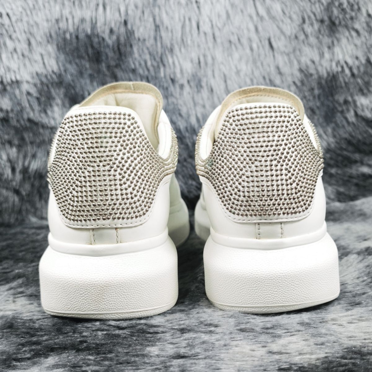 Alexander McQueen Alexander McQueen Studded Heel Oversized Sneakers 41 Size US 8 / EU 41 - 4 Thumbnail