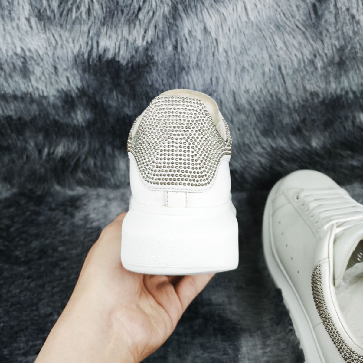 Alexander McQueen Alexander McQueen Studded Heel Oversized Sneakers 41 Size US 8 / EU 41 - 15 Thumbnail