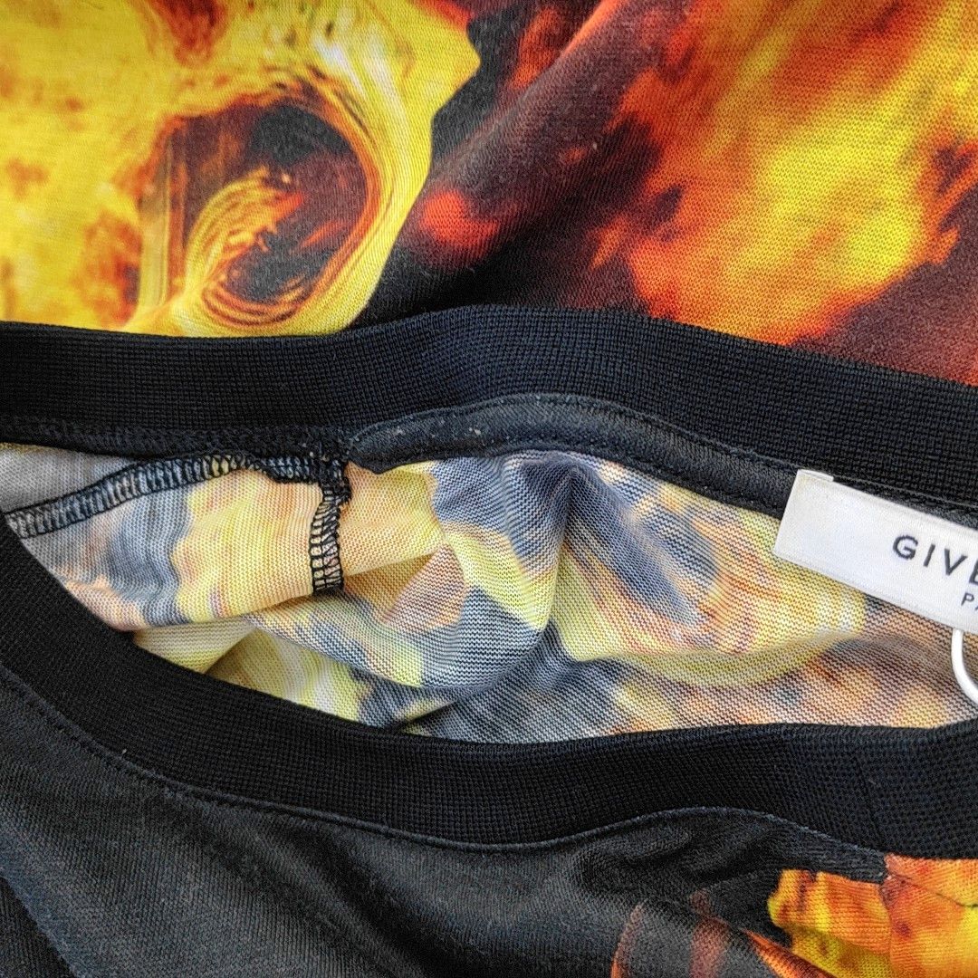 Givenchy Givenchy Flame Graphic Face Print T-Shirt S Size US S / EU 44-46 / 1 - 6 Thumbnail