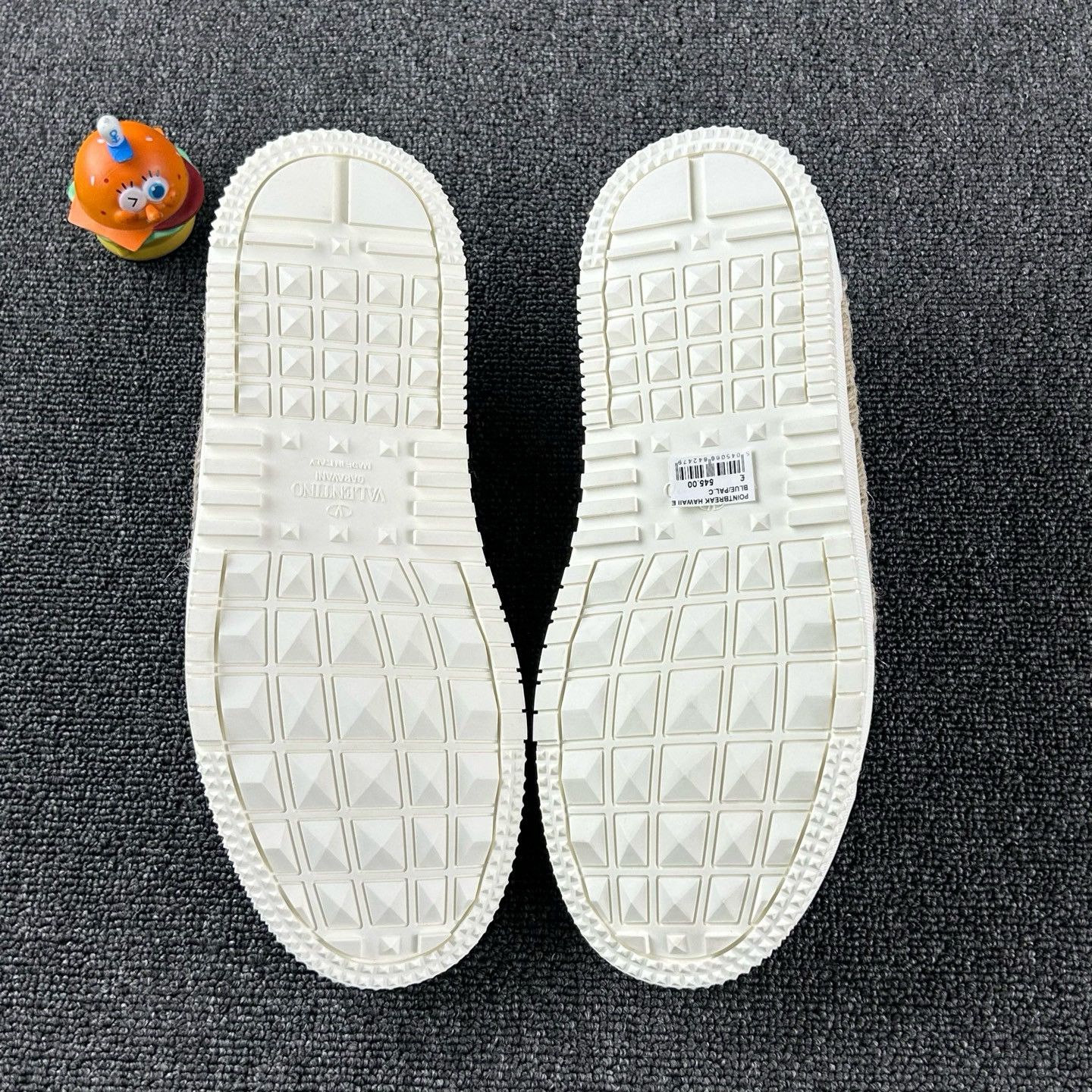 Valentino Valentino Pineapple Print Leather Slip Ons 41 Size US 8 / EU 41 - 6 Thumbnail