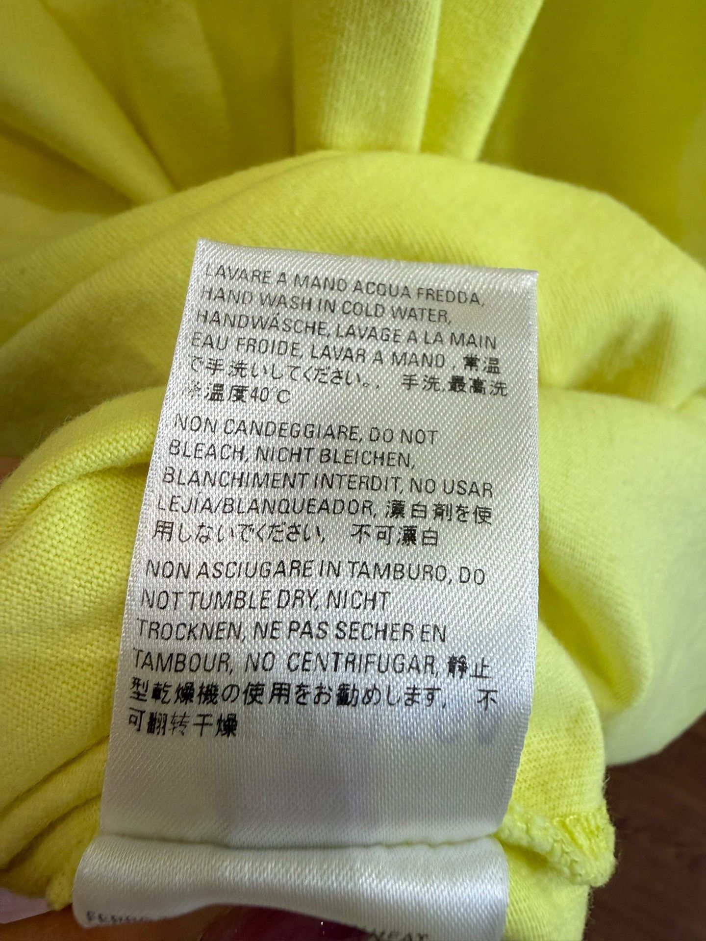 Balenciaga Balenciaga Crew Graphic Logo T-Shirt S Size US S / EU 44-46 / 1 - 7 Thumbnail