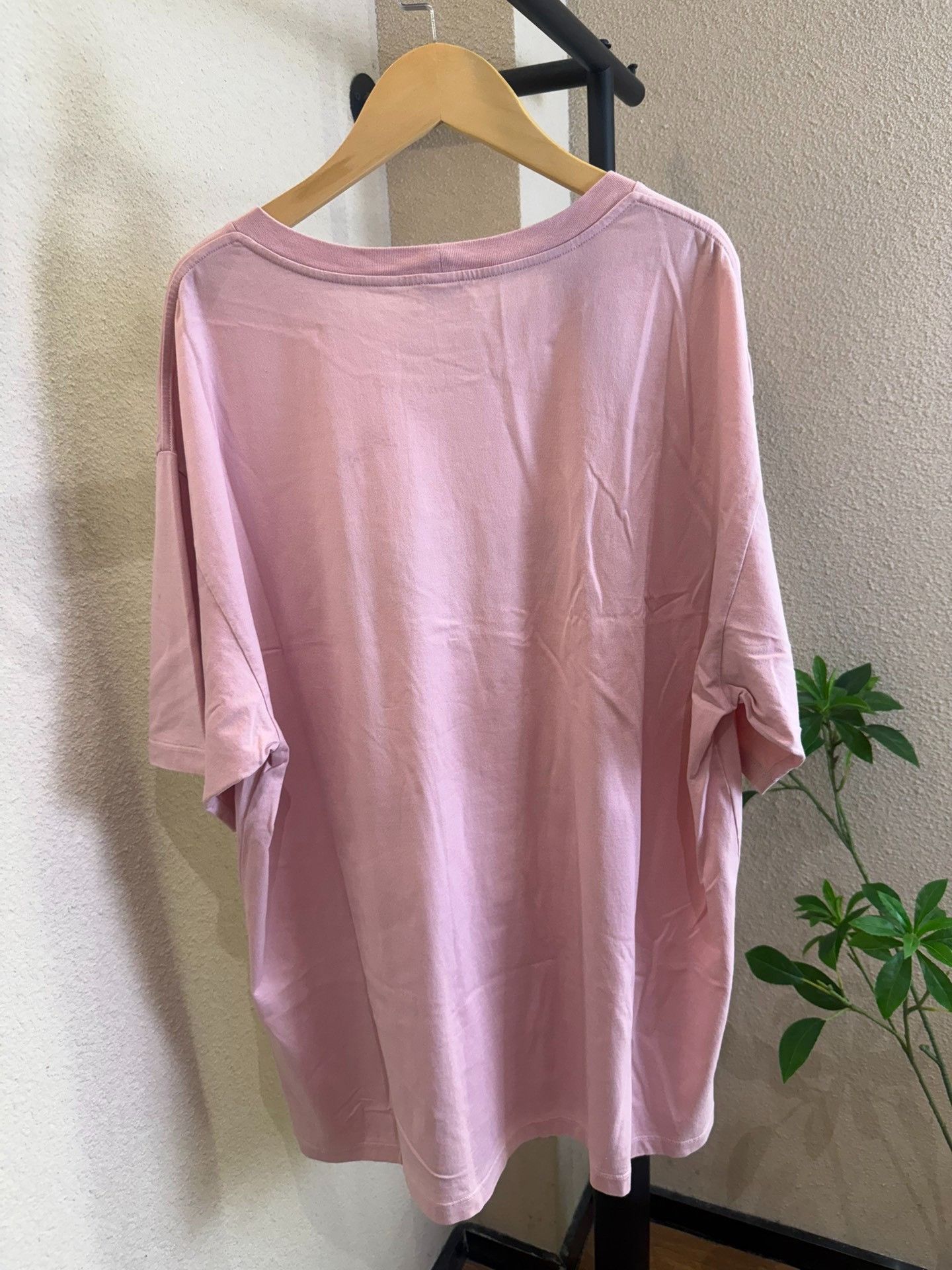 Celine Celine Logo Print Pink T-Shirt XL Size US XL / EU 56 / 4 - 3 Thumbnail