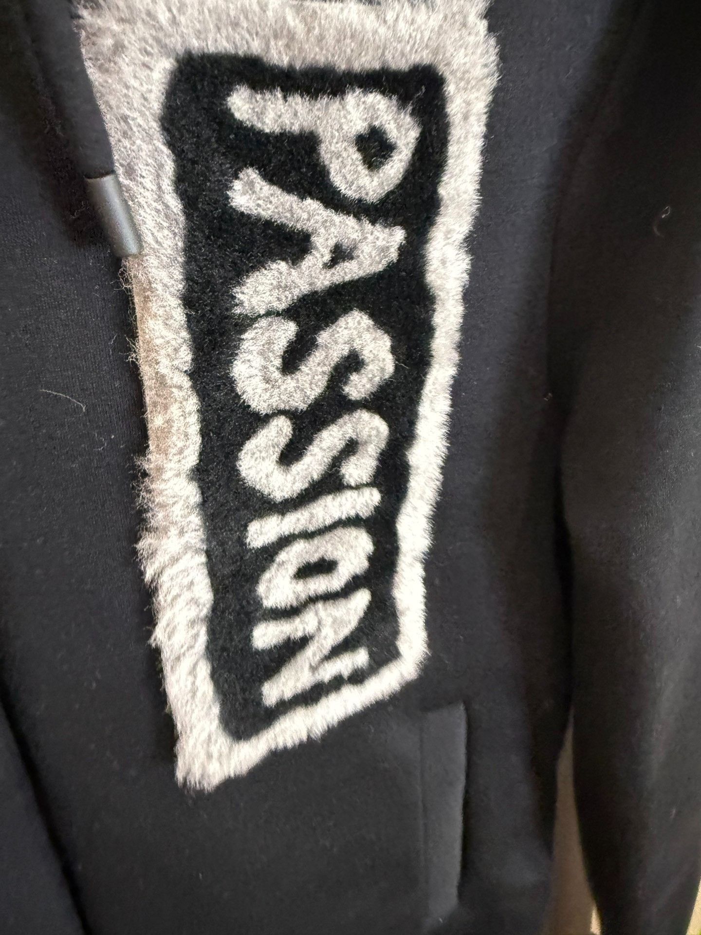 Fendi Fendi Passion Logo Embroidered Zip Hoodie Size 44 Size US S / EU 44-46 / 1 - 5 Thumbnail