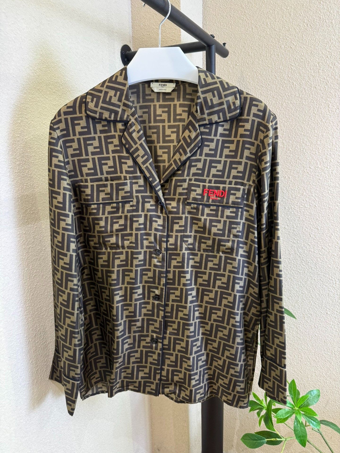 Fendi Fendi Zucca Print Silk Button Up Shirt IT 40 Size S / US 4 / IT 40 - 2 Thumbnail