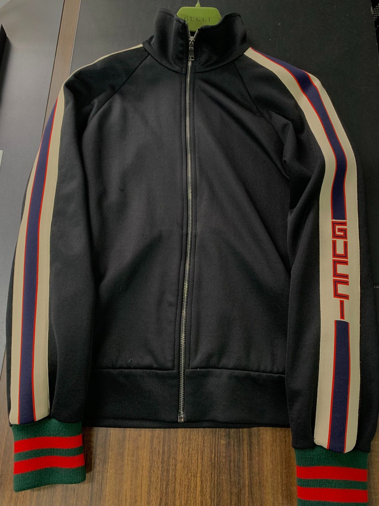 Gucci Gucci Striped Sleeve Logo Track Jacket Size S Size US S / EU 44-46 / 1 - 2 Thumbnail