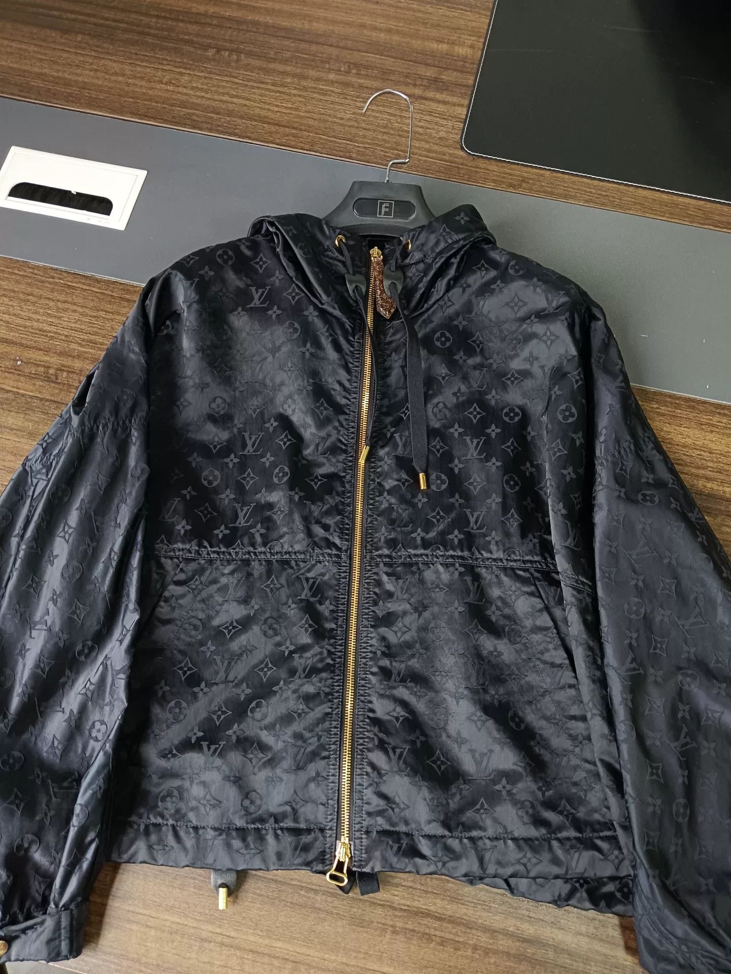 Louis Vuitton Louis Vuitton Monogram Hooded Jacket 40 Size M / US 6-8 / IT 42-44 - 2 Thumbnail