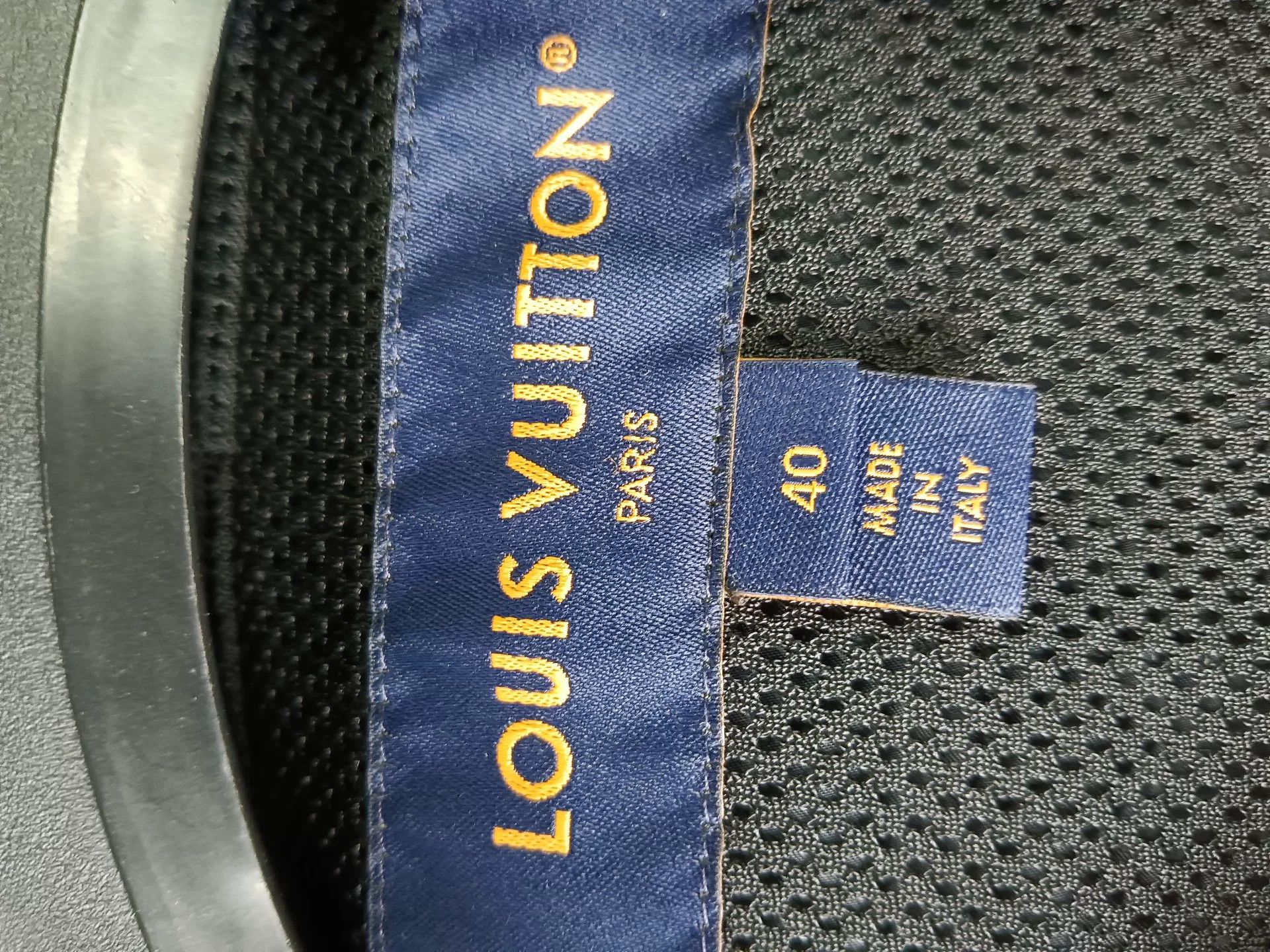Louis Vuitton Louis Vuitton Monogram Hooded Jacket 40 Size M / US 6-8 / IT 42-44 - 3 Thumbnail