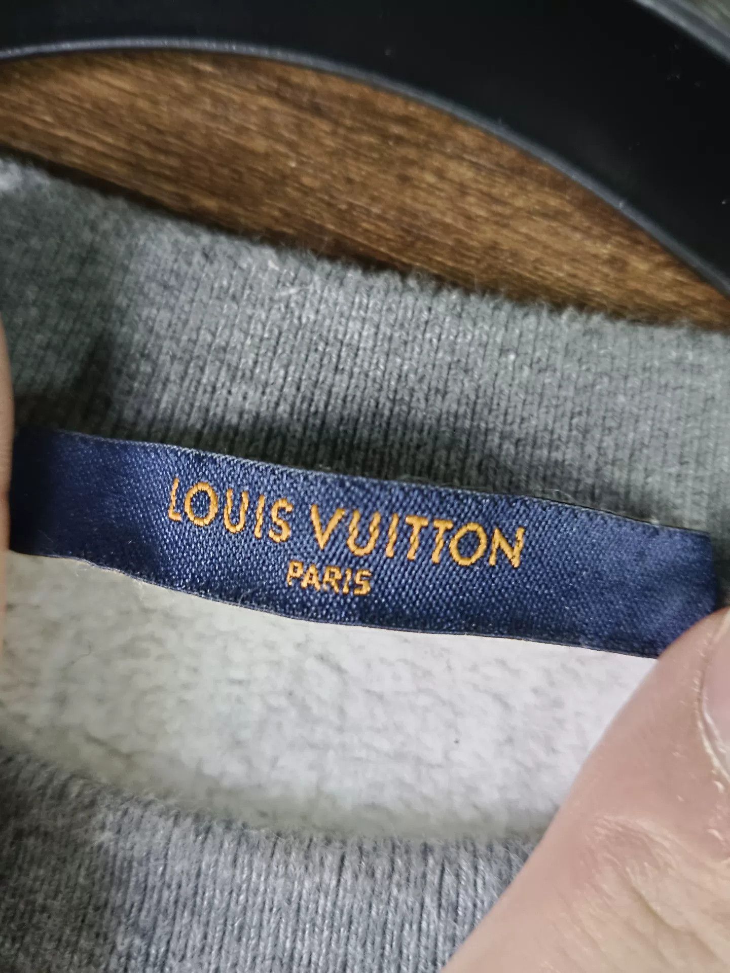 Louis Vuitton Louis Vuitton x Nigo Logo Sweatshirt Gray L Size US L / EU 52-54 / 3 - 3 Thumbnail