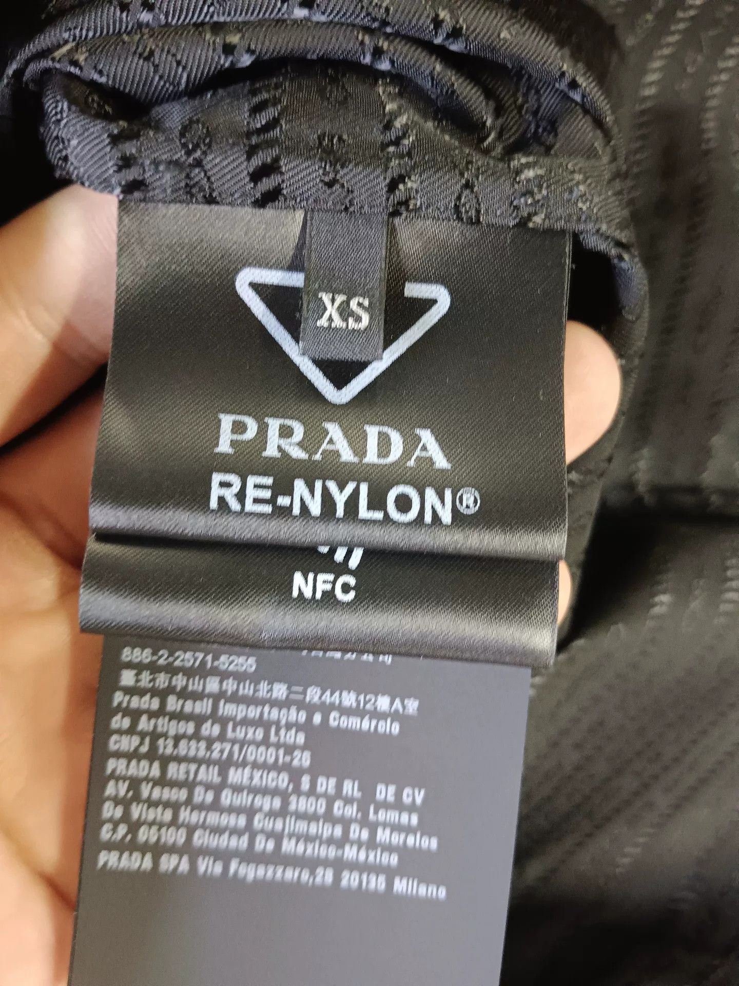 Prada Prada Full Logo Re-Nylon Zip Shirt XS Size US XS / EU 42 / 0 - 6 Thumbnail