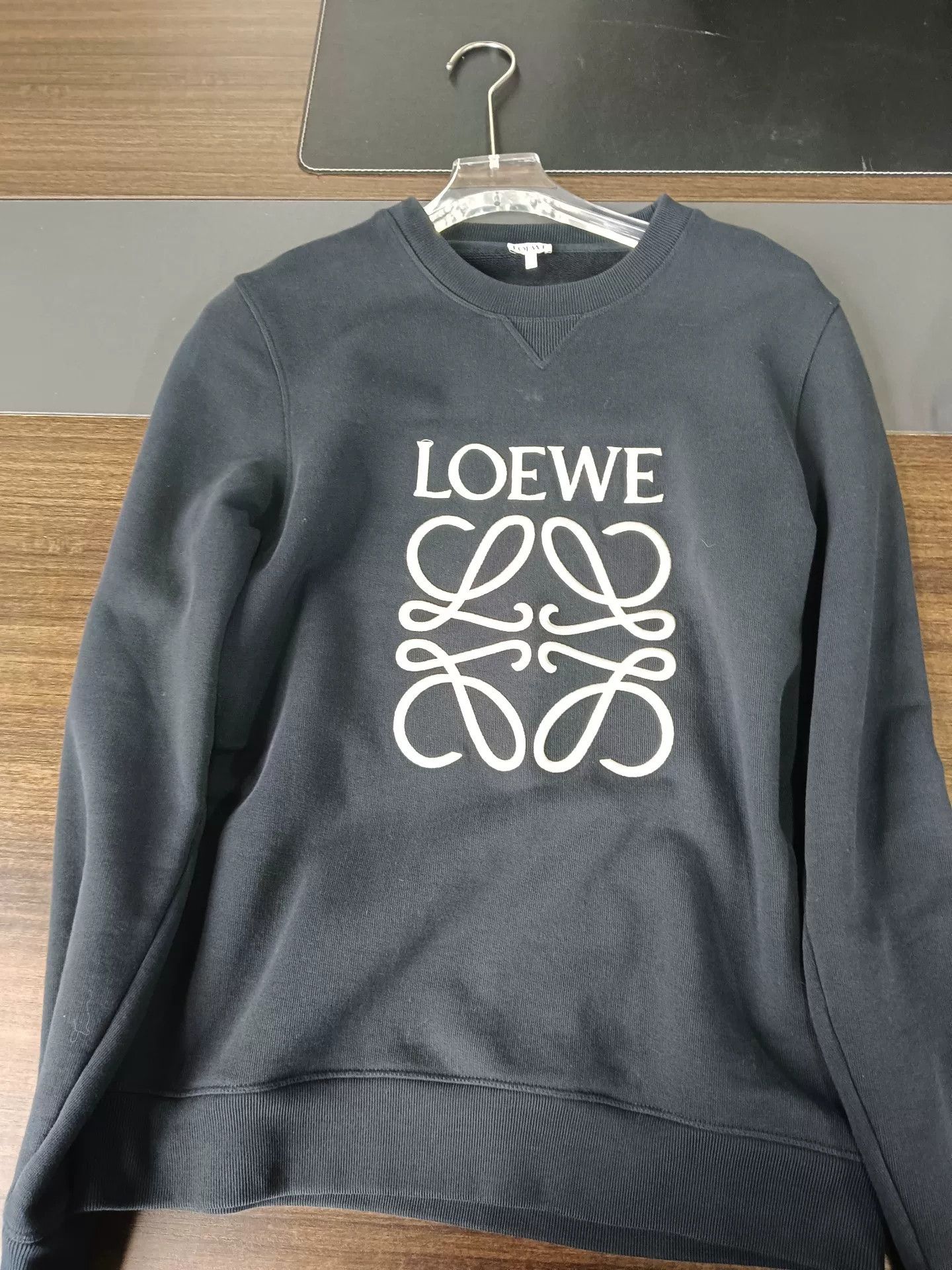Loewe Loewe Embroidered Anagram Sweatshirt Size M Size US M / EU 48-50 / 2 - 2 Thumbnail