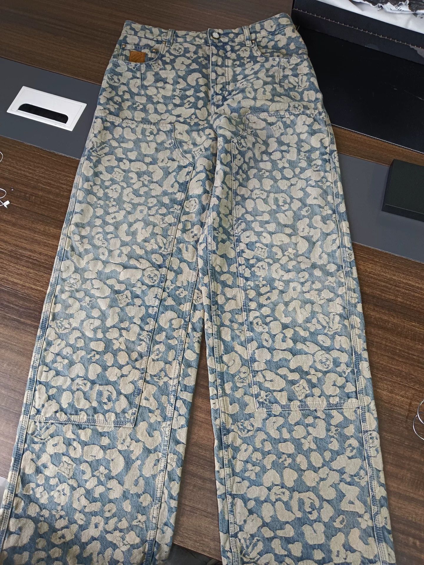 Louis Vuitton Louis Vuitton x NIGO Damier Duck Denim Jeans Size 29 Size US 29 - 2 Thumbnail
