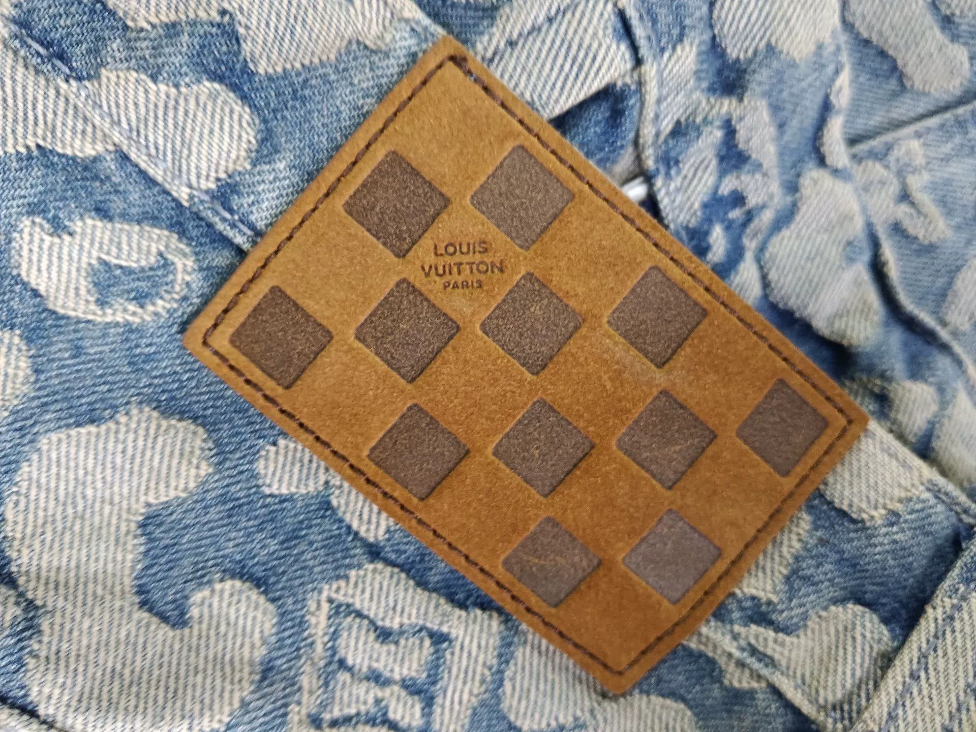 Louis Vuitton Louis Vuitton x NIGO Damier Duck Denim Jeans Size 29 Size US 29 - 6 Thumbnail