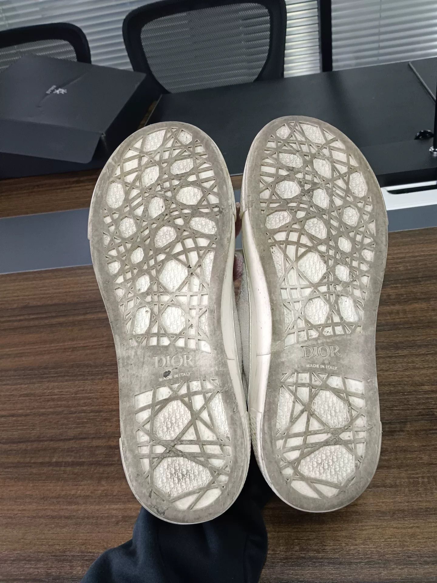 Dior Dior B33 Gray Suede Pink Lace Sneakers EU 42 Size US 9 / EU 42 - 8 Thumbnail