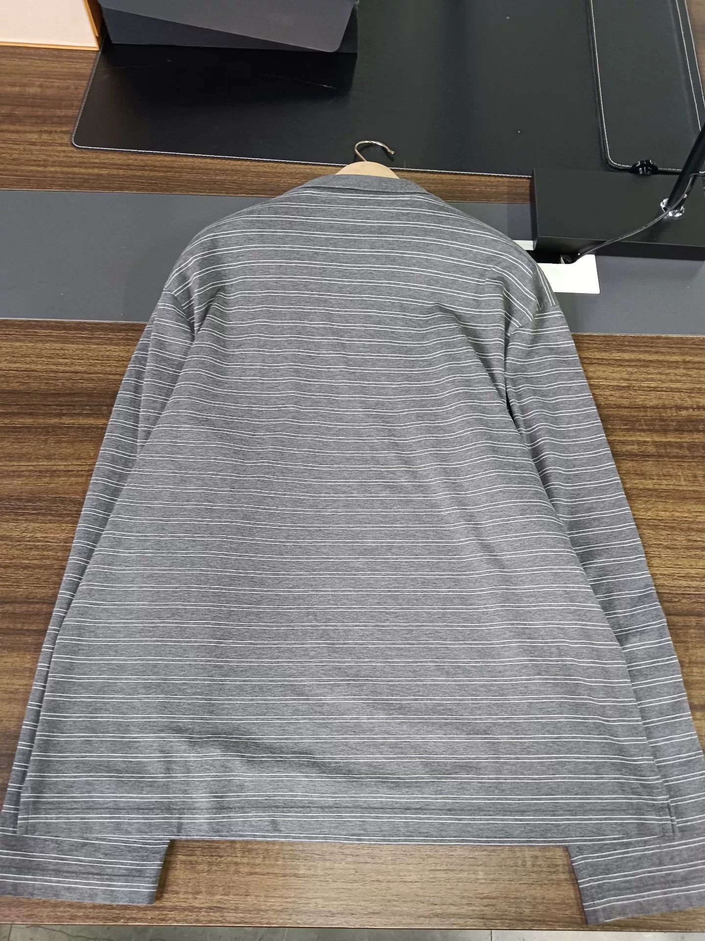 Miu Miu Miu Miu Gray Striped Long Sleeve Polo XS Size XS / US 0-2 / IT 36-38 - 6 Thumbnail