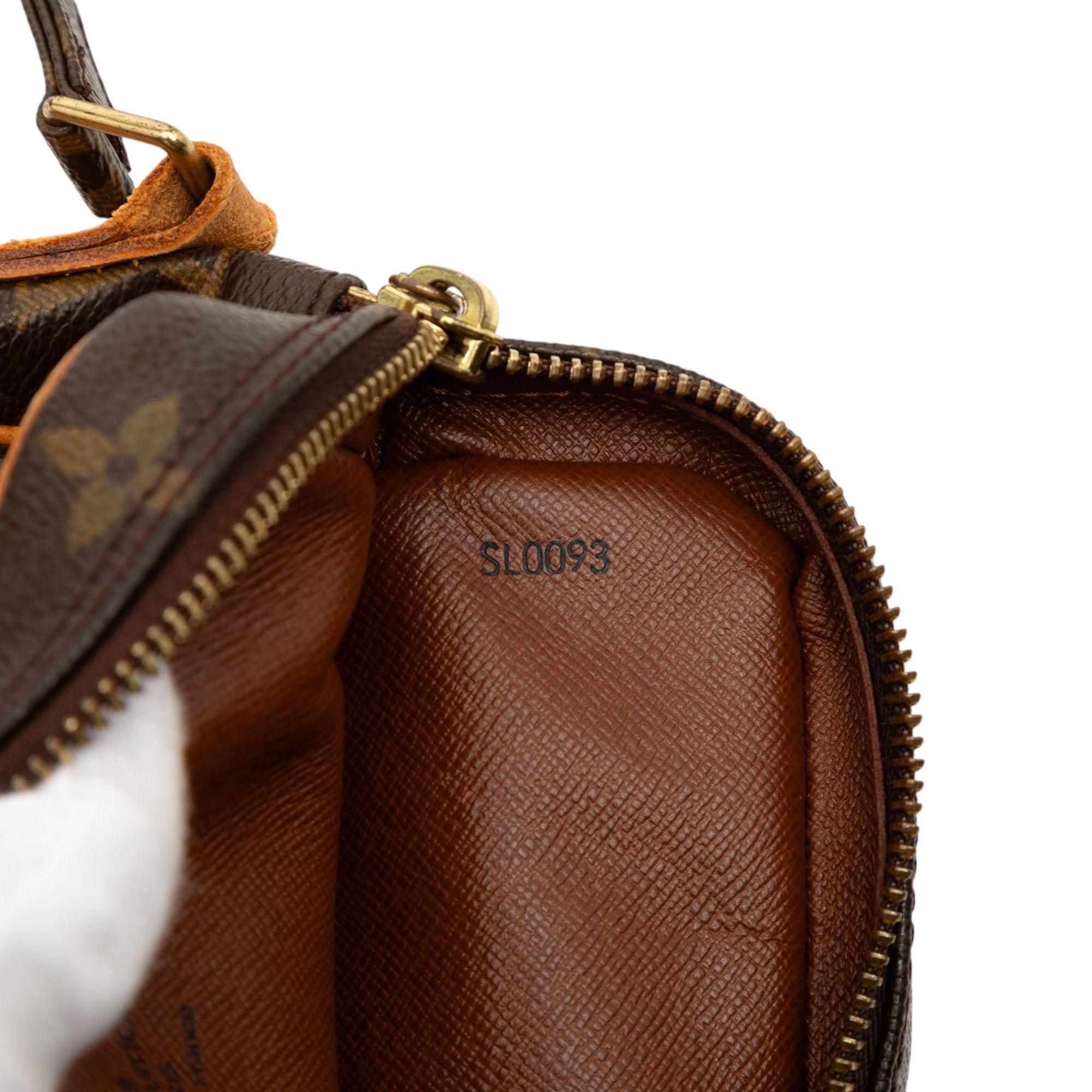 Louis Vuitton Monogram Danube Size ONE SIZE - 6 Thumbnail