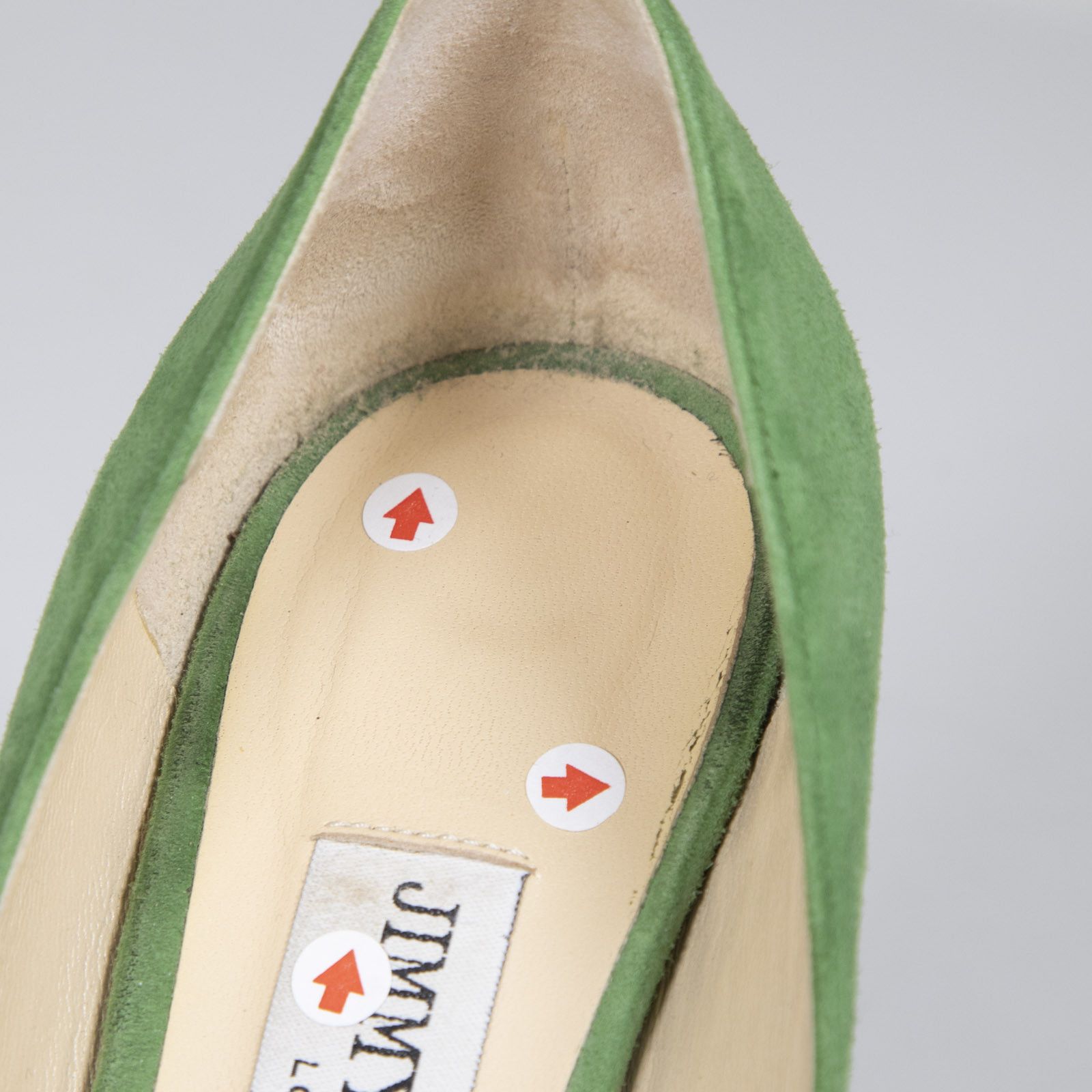 Jimmy Choo Green Suede Pumps Size US 5.5 / IT 35.5 - 8 Thumbnail