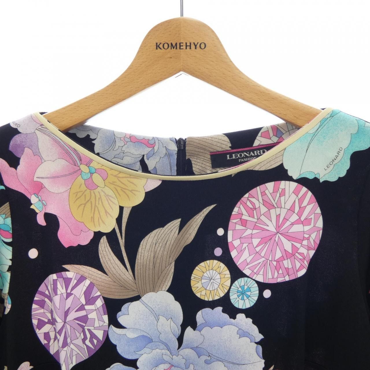 Other Leonard Leonard Fashion Dress Textile Dresses DUTY FREE for USA Size ONE SIZE - 5 Thumbnail