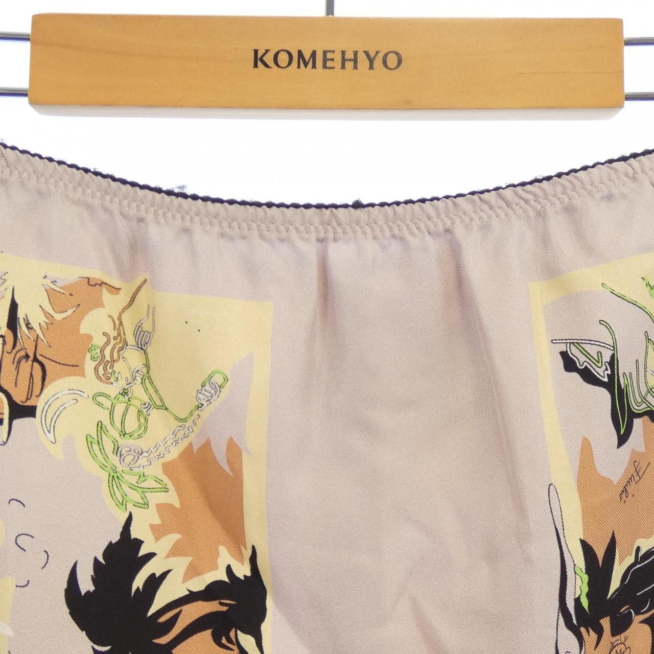 Other Pucci Emilio Pucci Silk Skirt Textile Skirts 8URV20 DUTY FREE for USA Size ONE SIZE - 4 Thumbnail