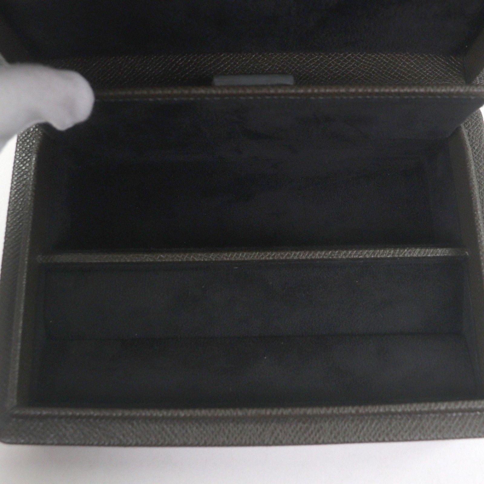 Other Dunhill Dunhill Bourdon Cufflink Jewelry Box Leather Other DUTY FREE for USA Size ONE SIZE - 6 Thumbnail
