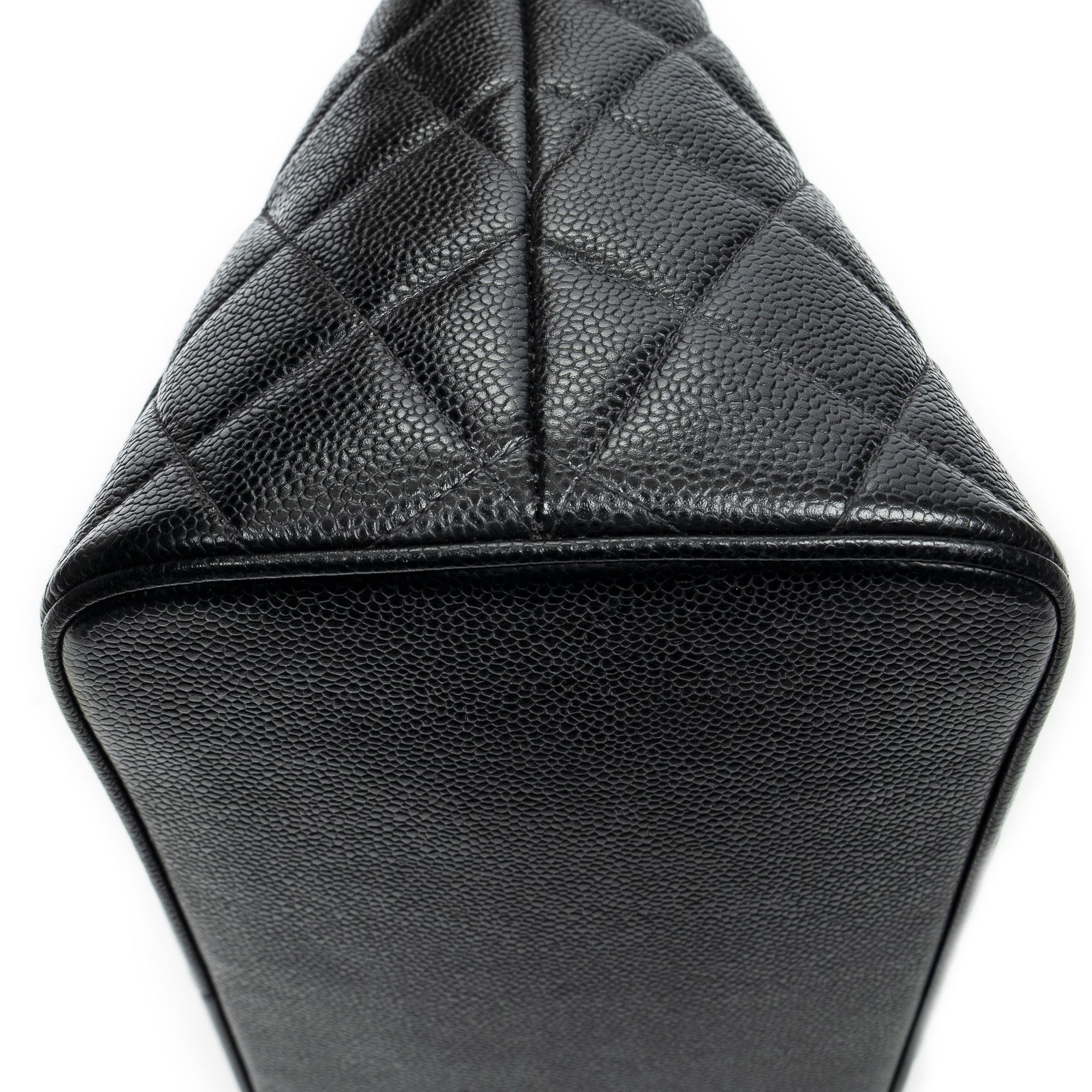 Chanel Timeless Medallion Tote Size ONE SIZE - 7 Thumbnail