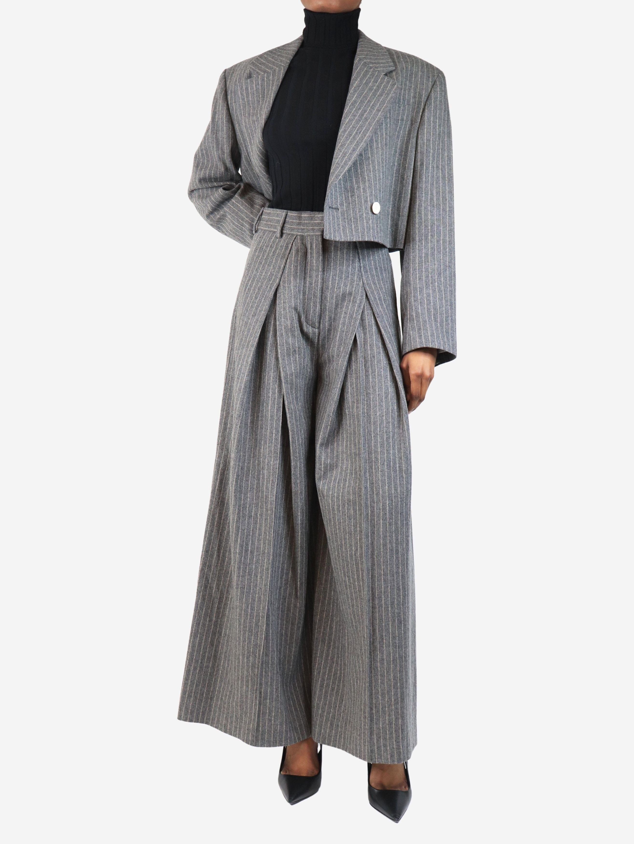 Acne Studios Grey cropped pinstripe blazer - UK 8 Size S / US 4 / IT 40 - 3 Thumbnail