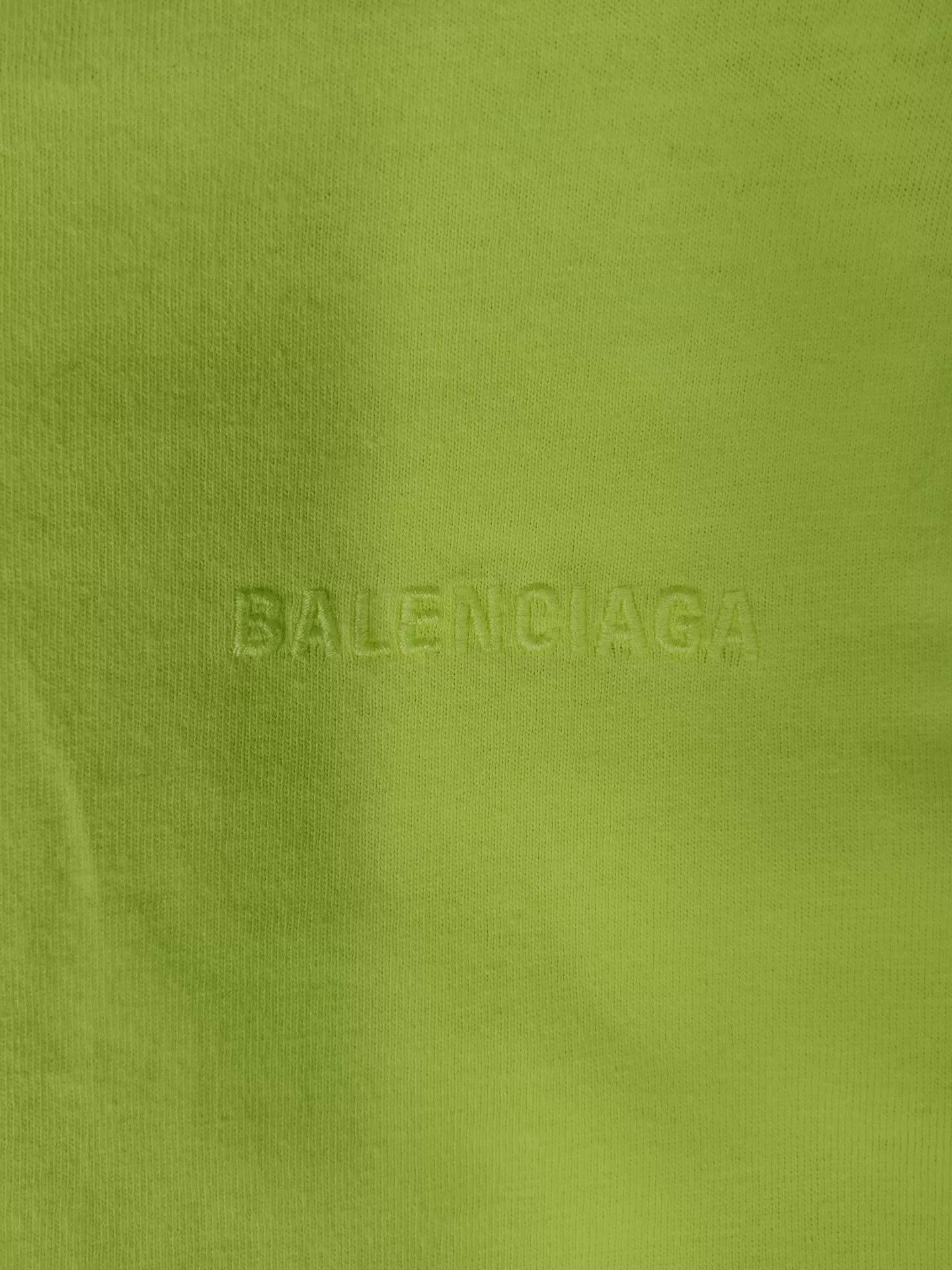 Balenciaga Balenciaga Neon Embroidered Logo T-Shirt L Size US L / EU 52-54 / 3 - 4 Thumbnail