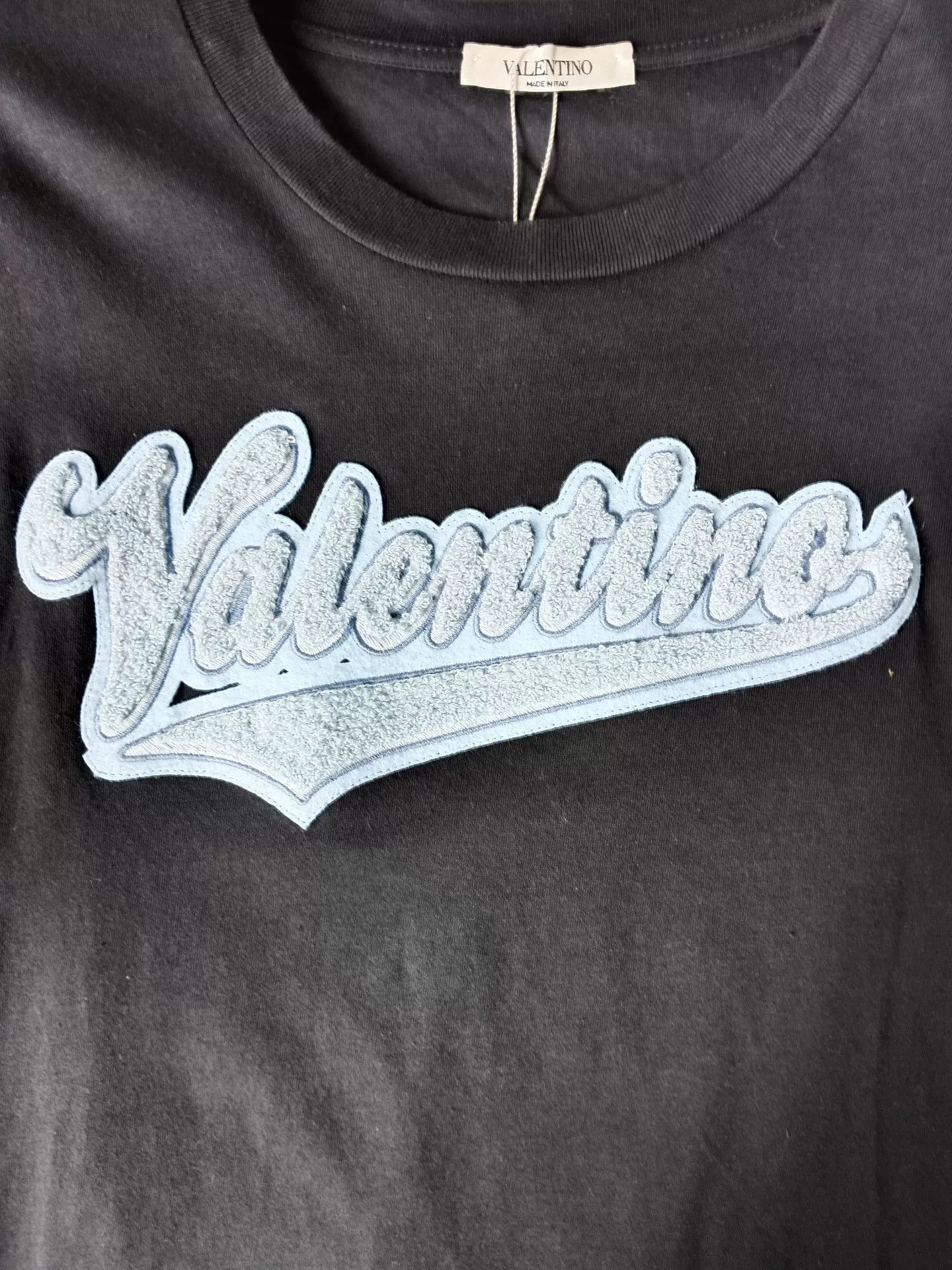 Valentino Valentino Logo Appliqué Short Sleeve T-Shirt Size M Size US M / EU 48-50 / 2 - 3 Thumbnail
