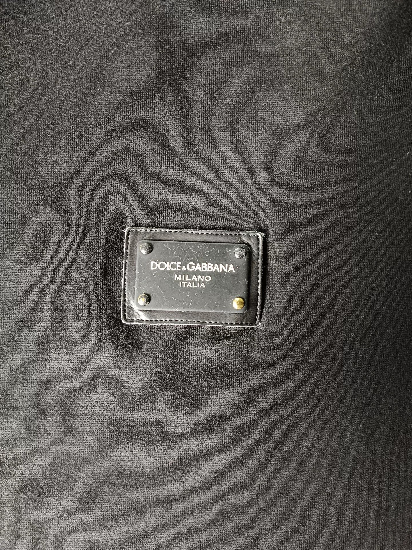 Dolce & Gabbana Dolce & Gabbana Metal Logo Plate T-Shirt Size 48 Size US M / EU 48-50 / 2 - 3 Thumbnail