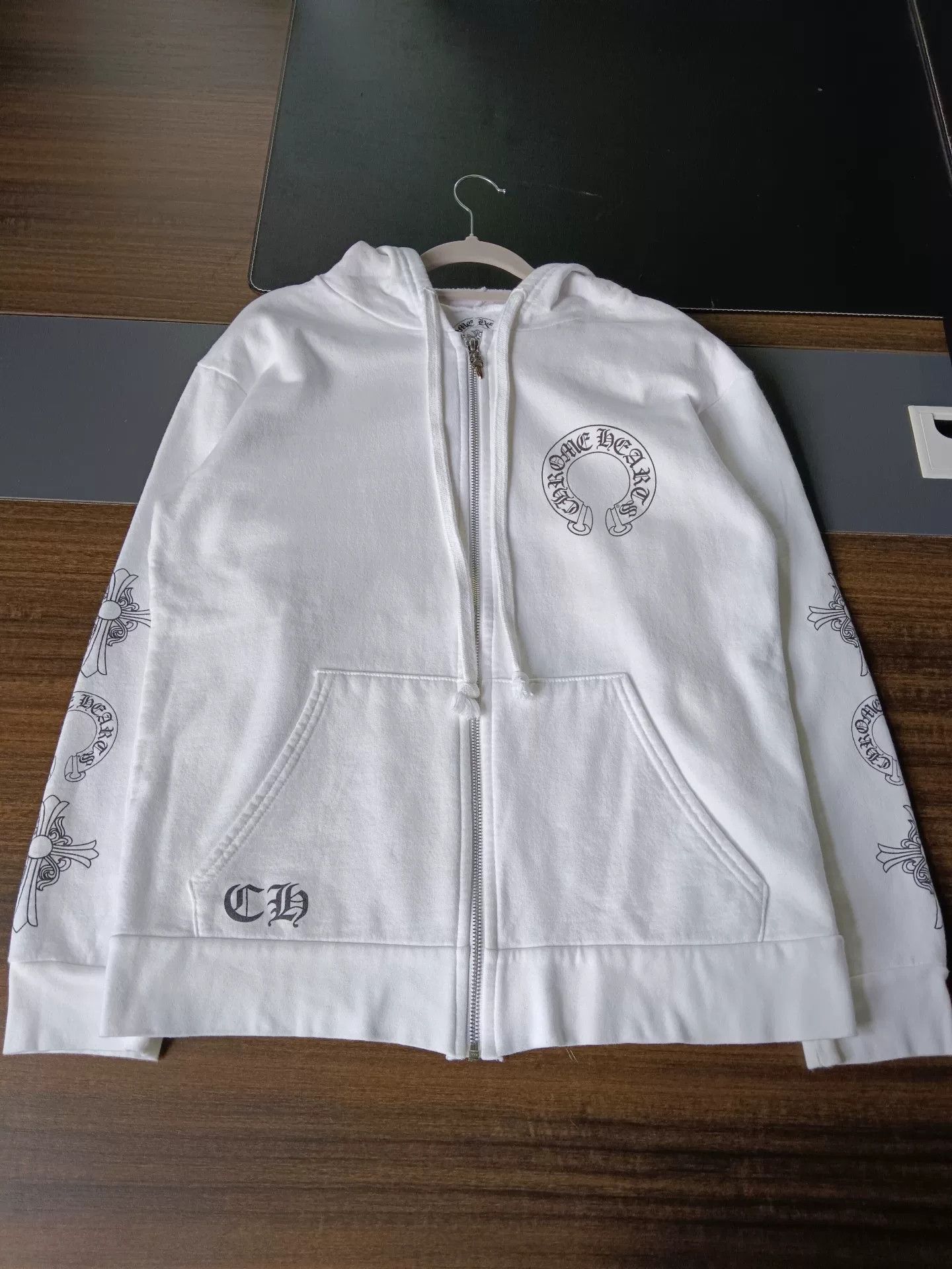 Chrome Hearts Chrome Hearts Horseshoe Print Zip Hoodie Size L Size US L / EU 52-54 / 3 - 2 Thumbnail