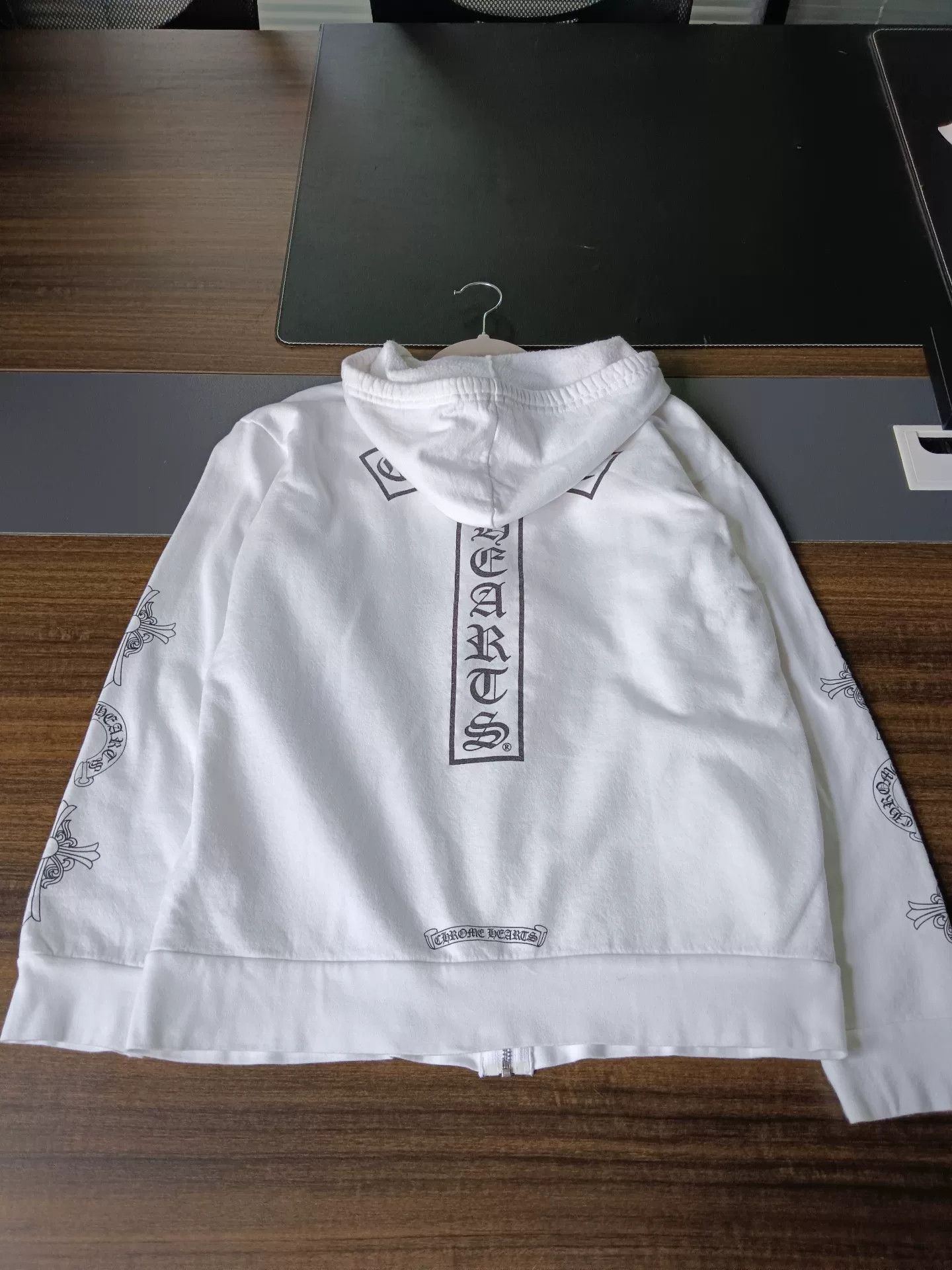 Chrome Hearts Chrome Hearts Horseshoe Print Zip Hoodie Size L Size US L / EU 52-54 / 3 - 7 Thumbnail
