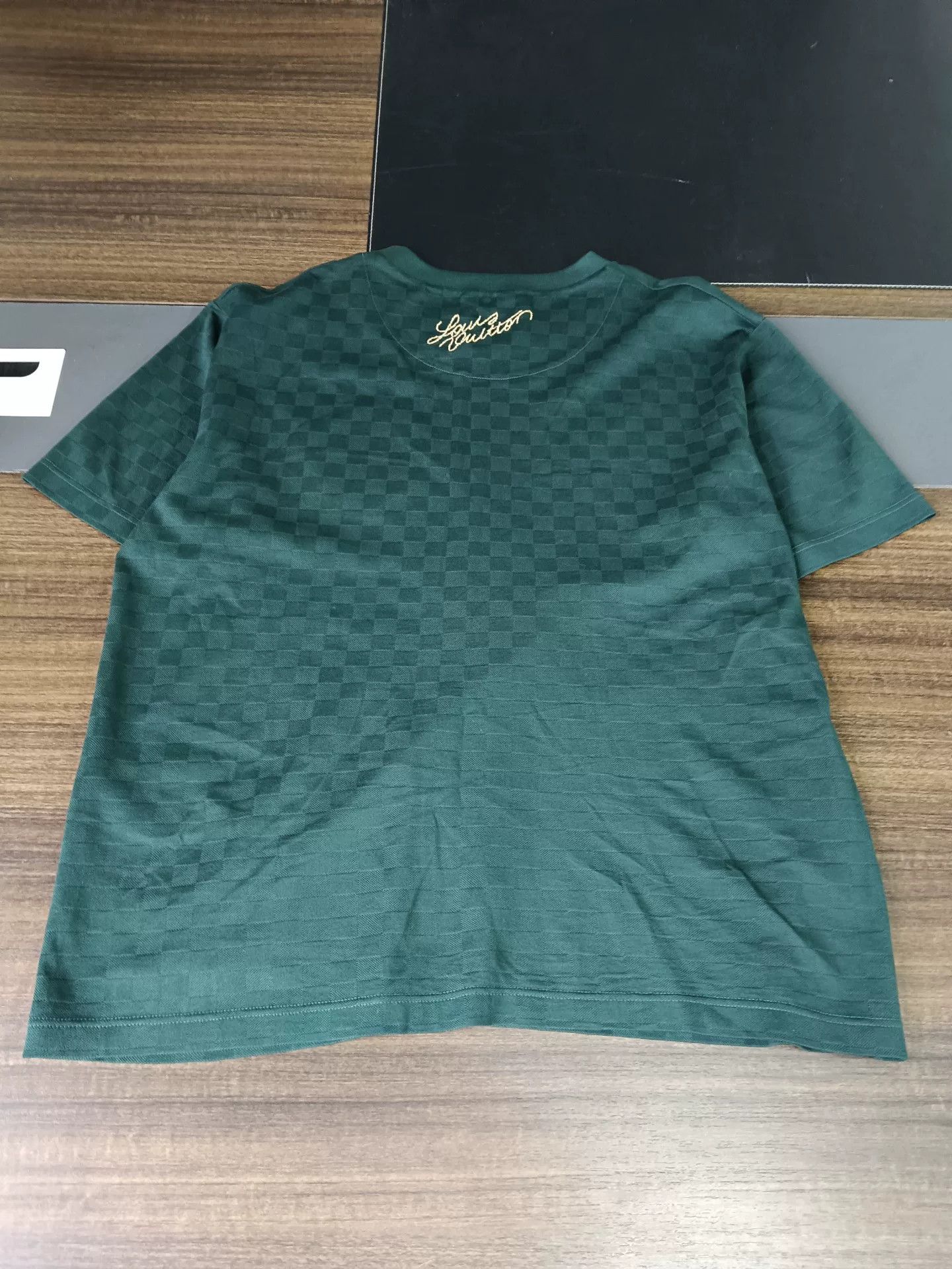Louis Vuitton Louis Vuitton Damier Dog Blason T-Shirt XXL Size US XXL / EU 58 / 5 - 3 Thumbnail