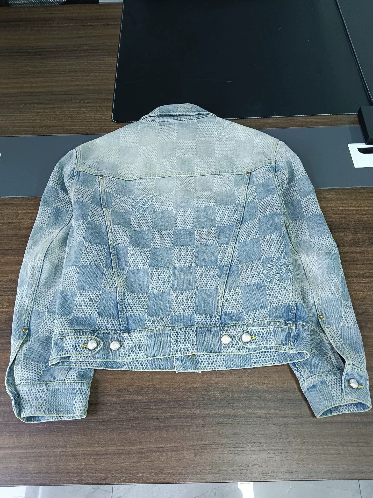 Louis Vuitton Louis Vuitton Damier Denim Jacket 46 Size US S / EU 44-46 / 1 - 4 Thumbnail